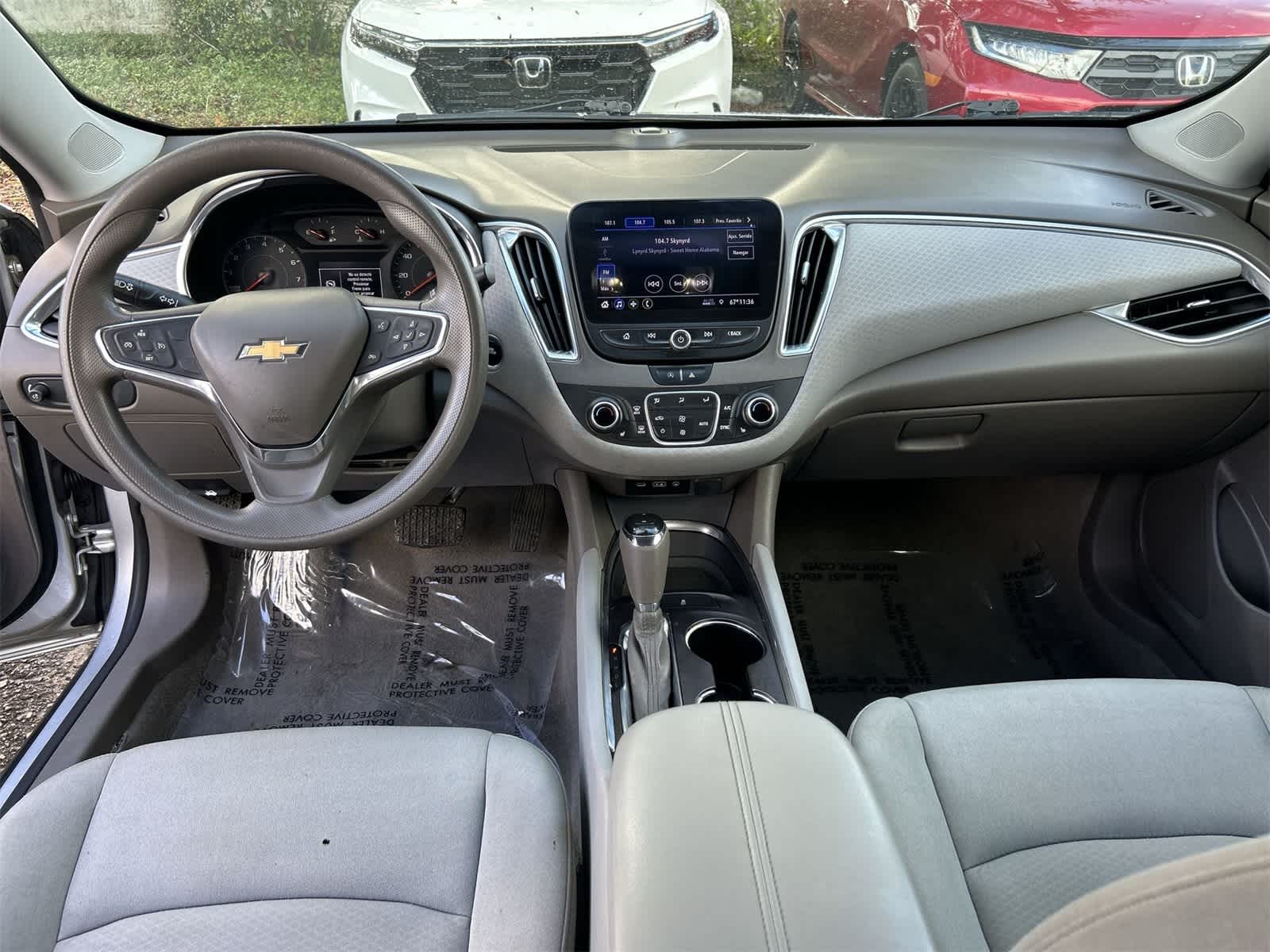 Thumbnail: 2020 Chevrolet Malibu - 10