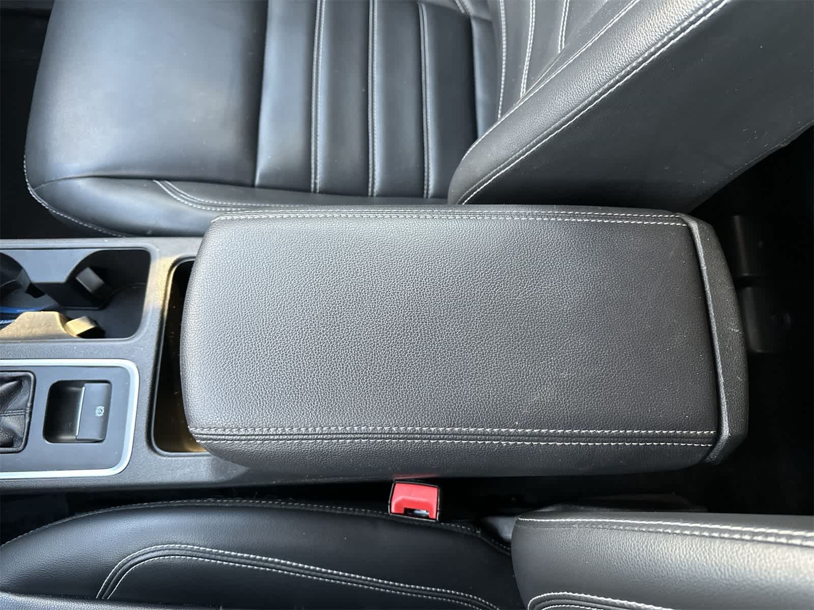 Thumbnail: 2019 Ford Escape - 16