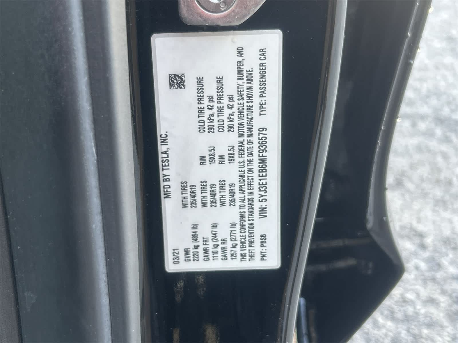 Thumbnail: 2021 Tesla Model 3 - 21