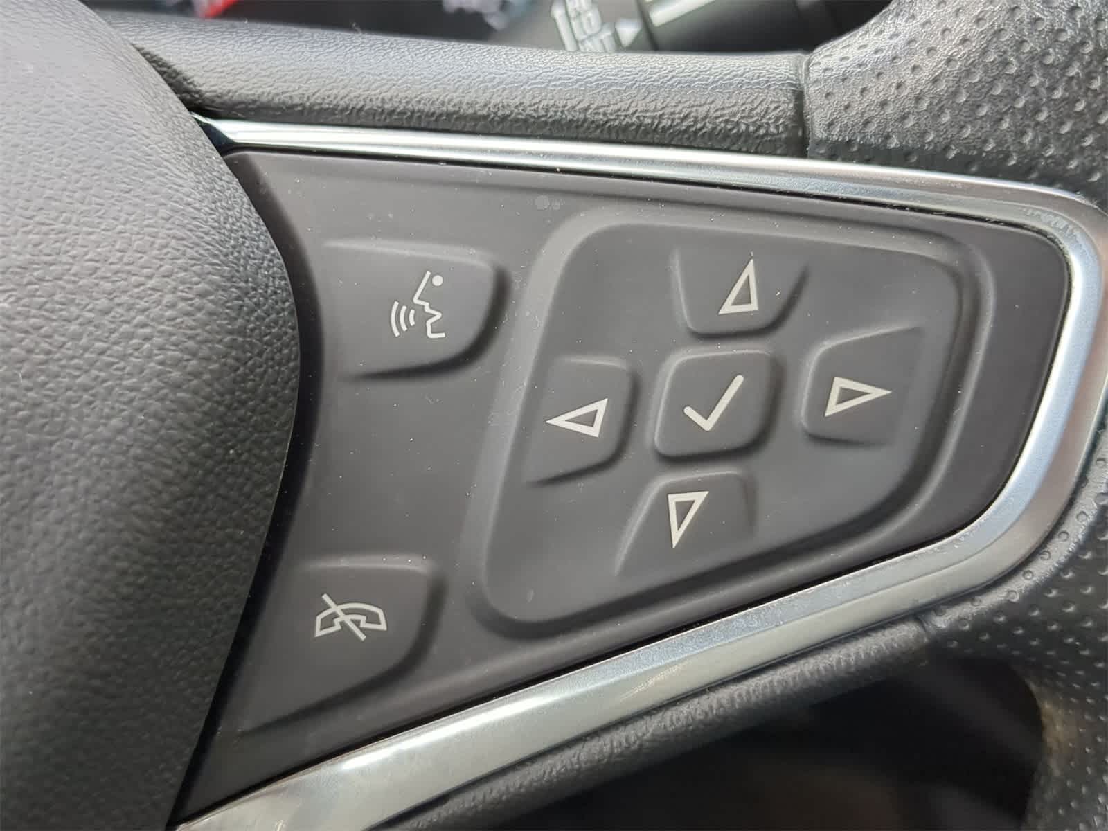 Thumbnail: 2024 Chevrolet Malibu - 23