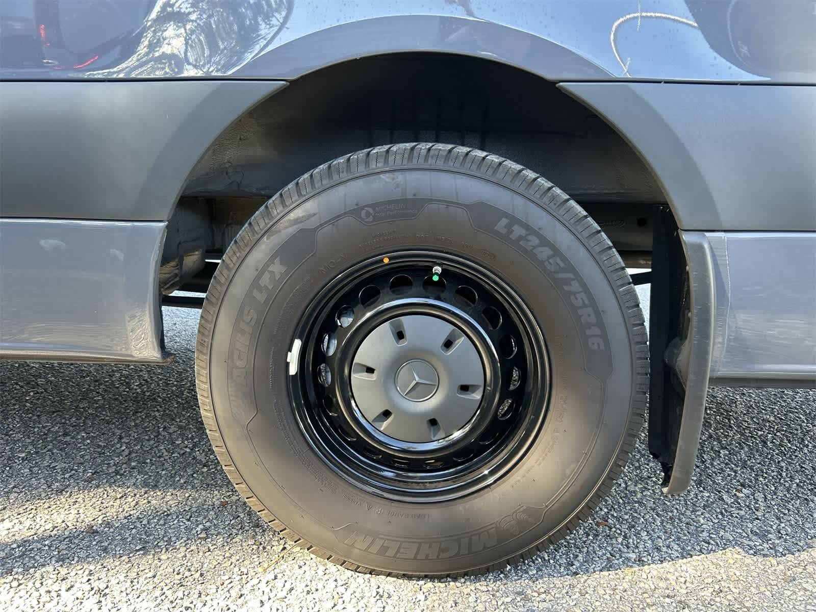 Thumbnail: 2024 Mercedes-Benz Sprinter - 8