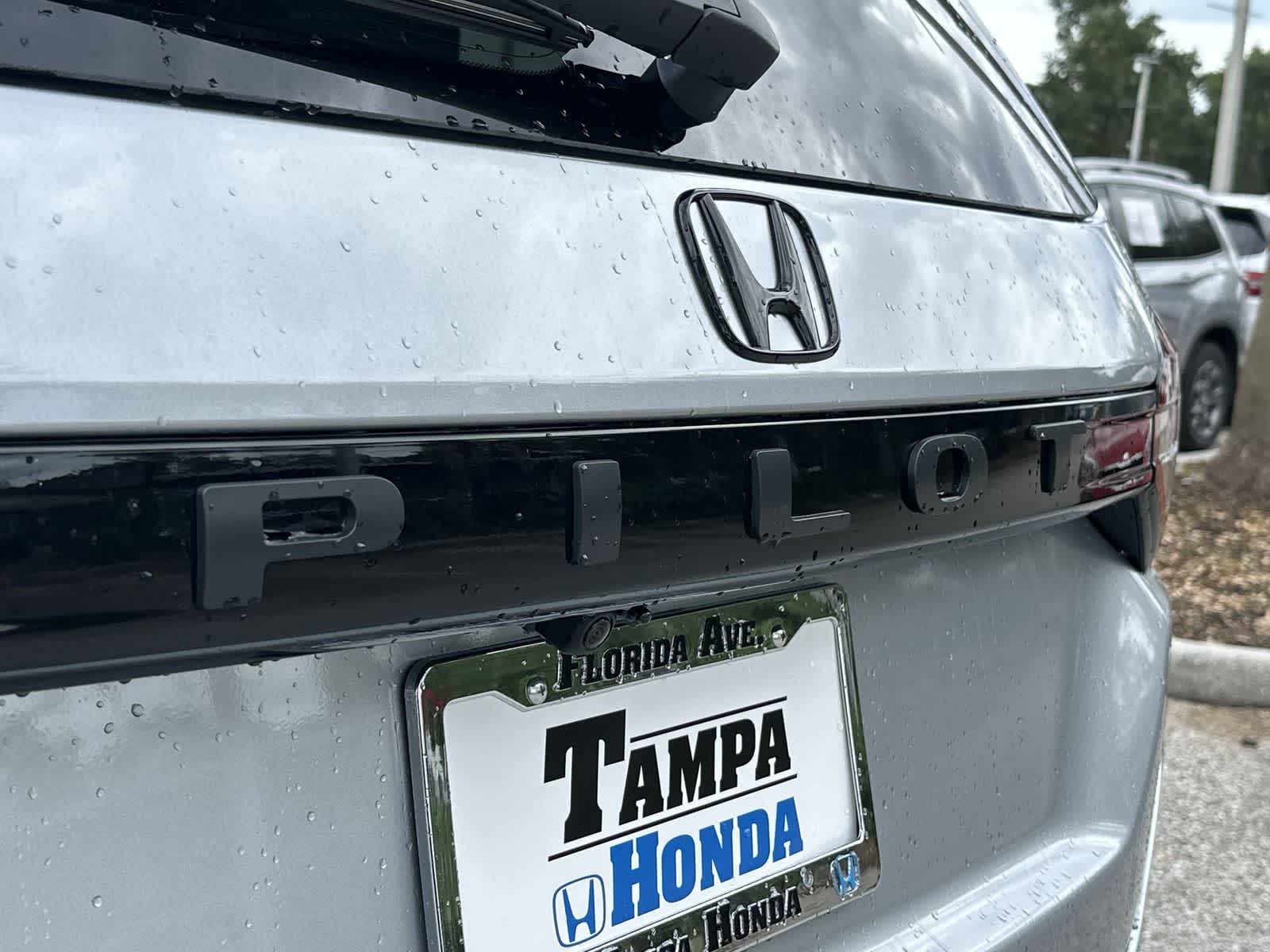 Thumbnail: 2026 Honda Pilot - 8