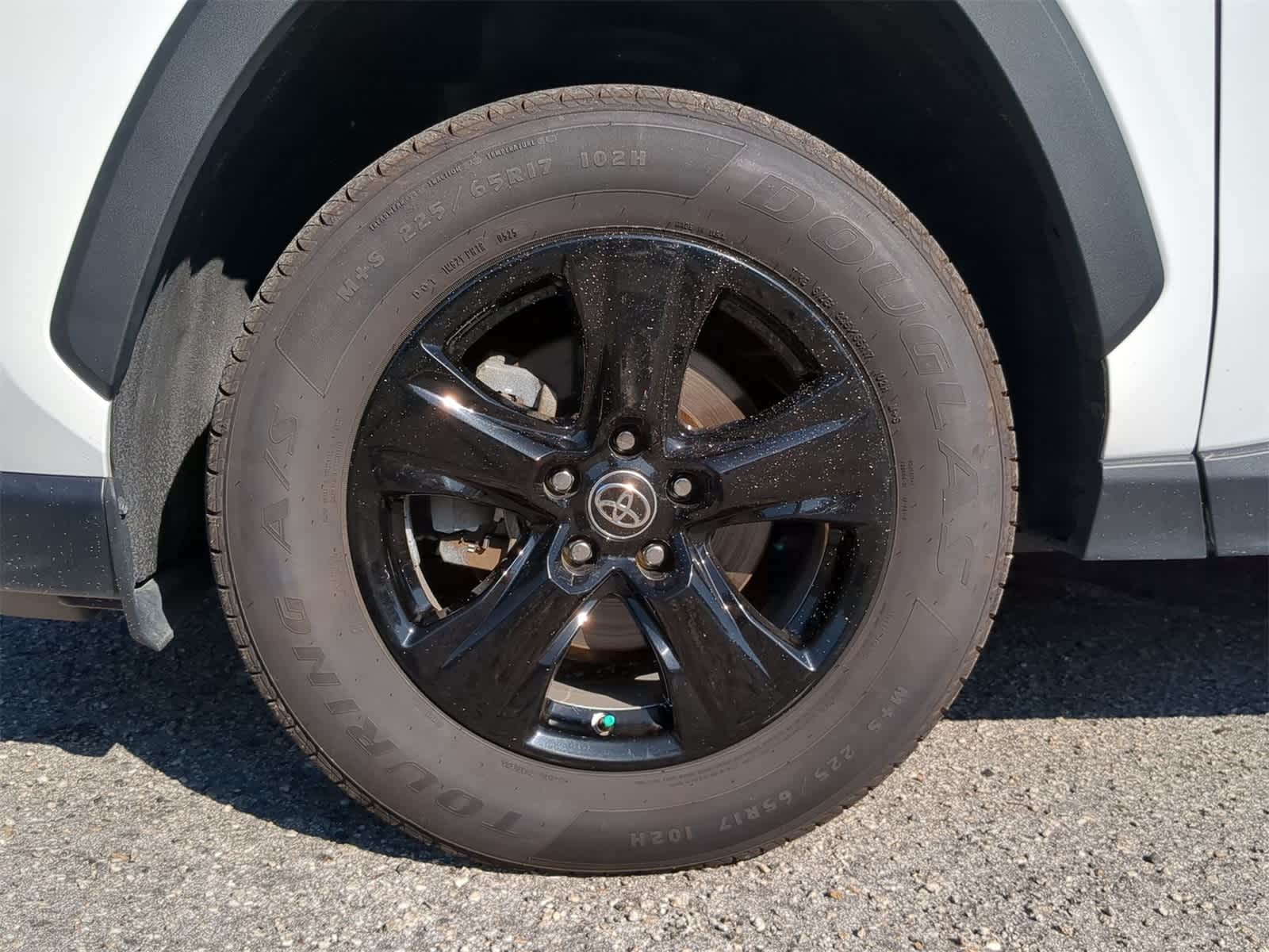 Thumbnail: 2021 Toyota RAV4 - 11