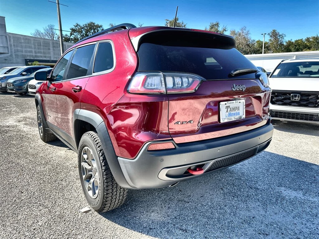 Used 2022 Jeep Cherokee Trailhawk SUV