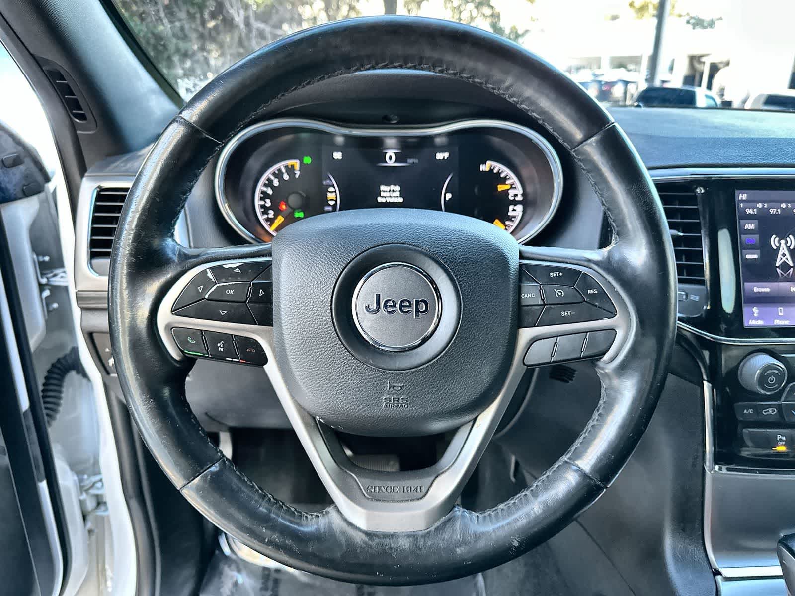 Thumbnail: 2019 Jeep Grand Cherokee - 14