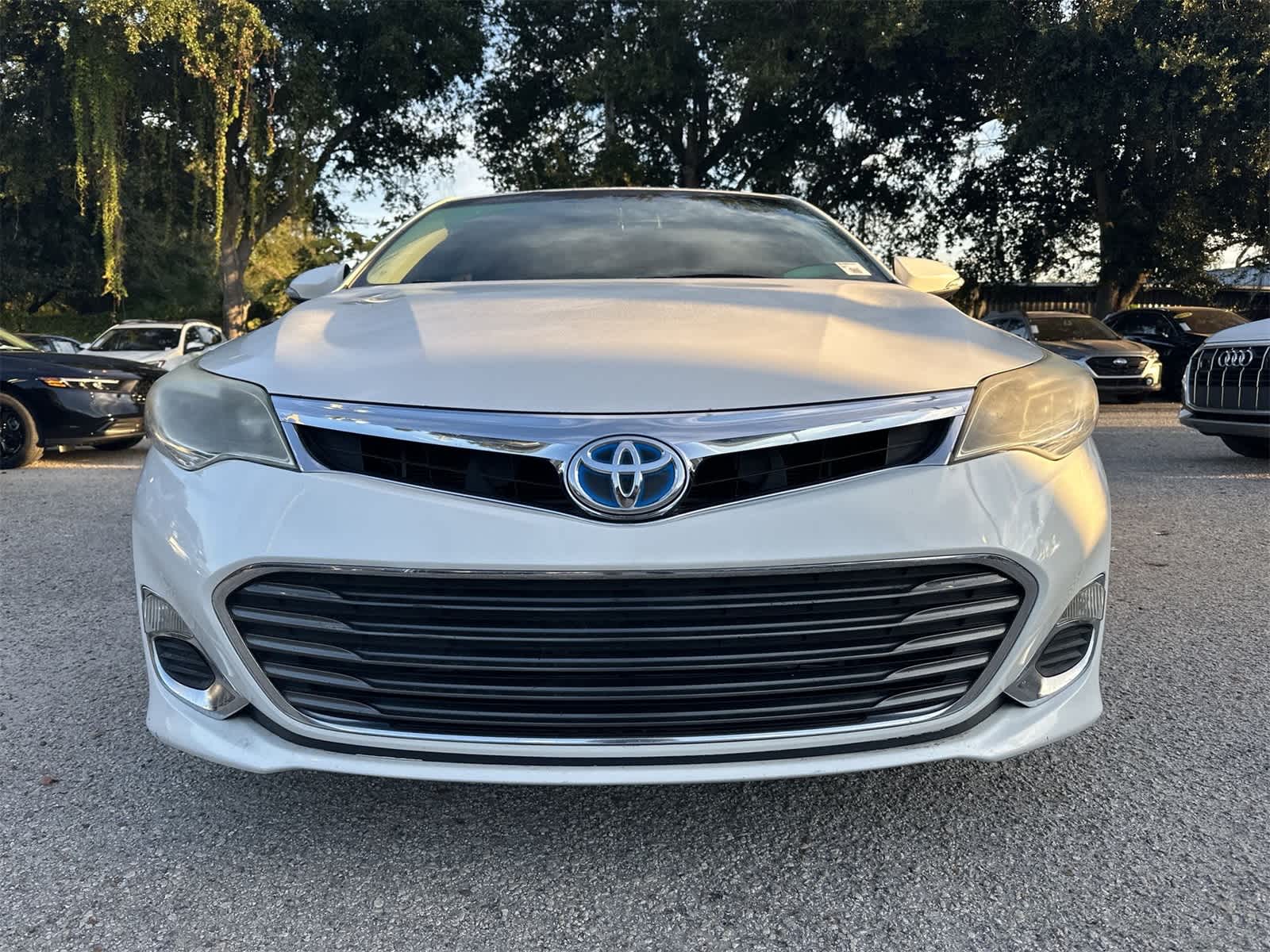 Thumbnail: 2013 Toyota Avalon - 21