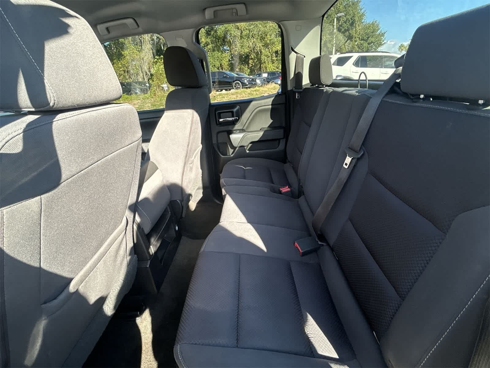 Thumbnail: 2018 Chevrolet Silverado 1500 - 13