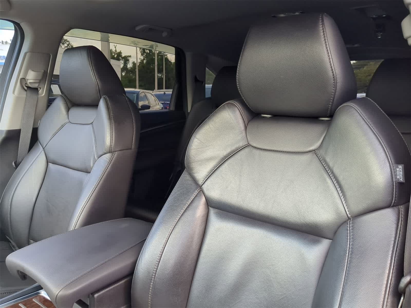 Thumbnail: 2019 Acura MDX - 8
