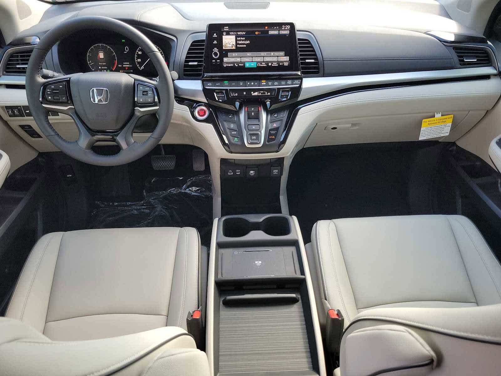 Thumbnail: 2025 Honda Odyssey - 14
