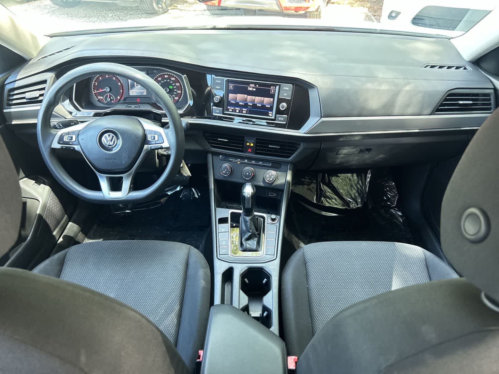 Thumbnail: 2019 Volkswagen Jetta - 15