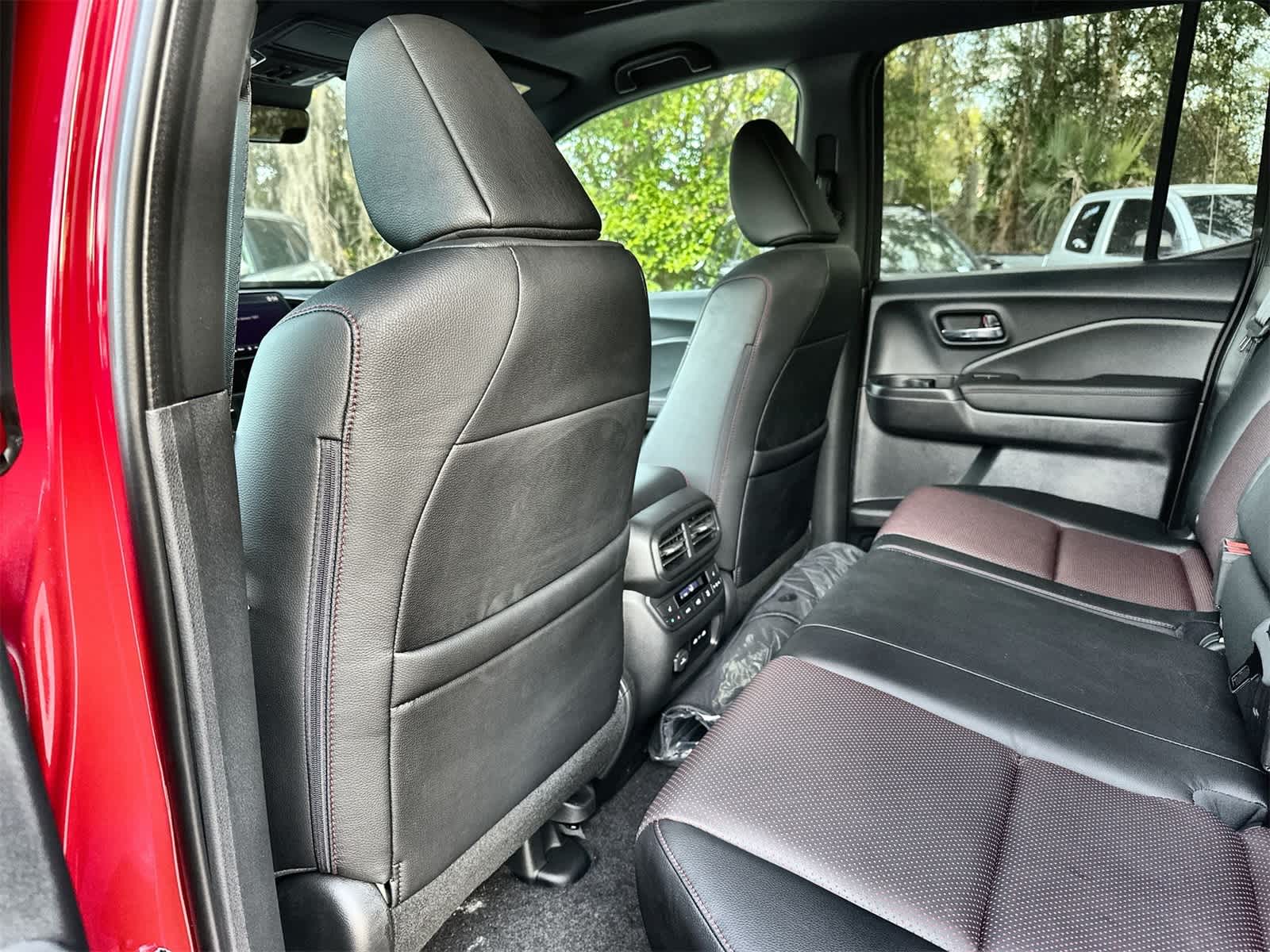 Thumbnail: 2025 Honda Ridgeline - 11