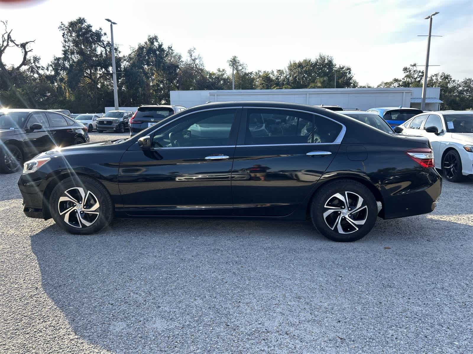 Thumbnail: 2016 Honda Accord - 3