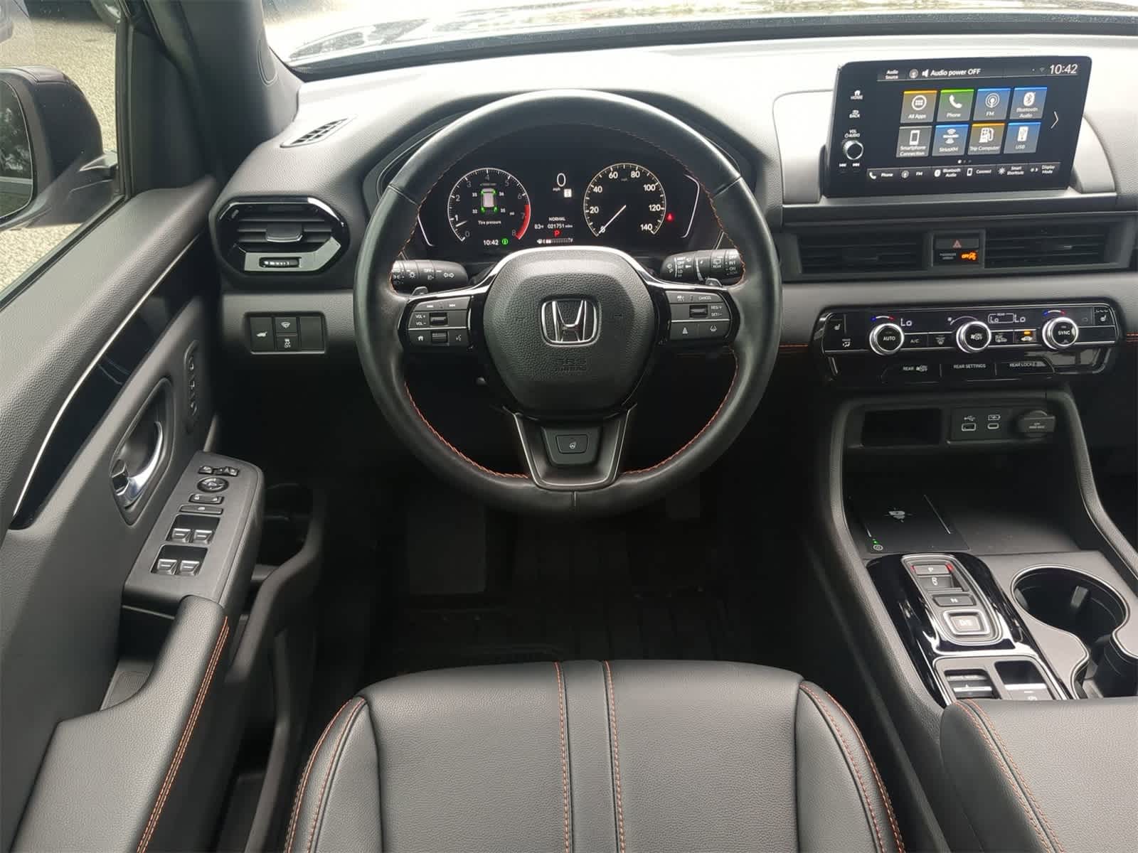 Thumbnail: 2024 Honda Pilot - 15