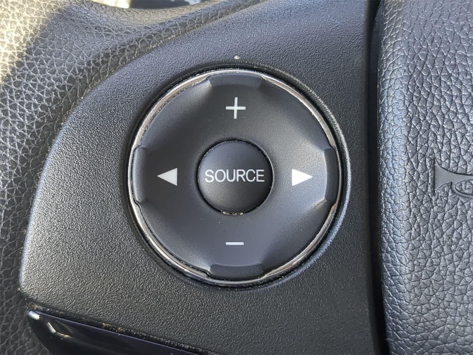 Thumbnail: 2019 Honda HR-V - 22