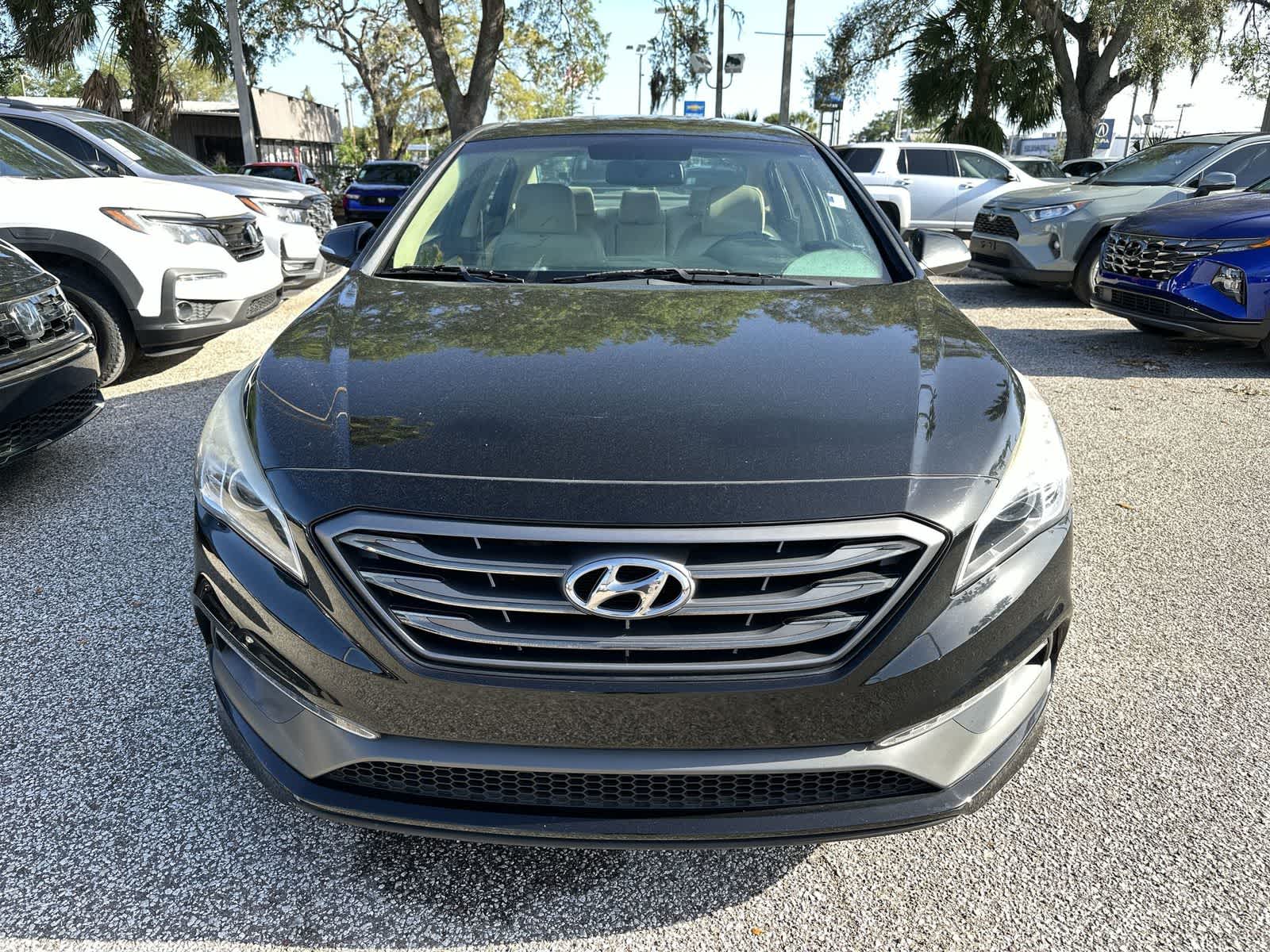 Thumbnail: 2017 Hyundai Sonata - 4