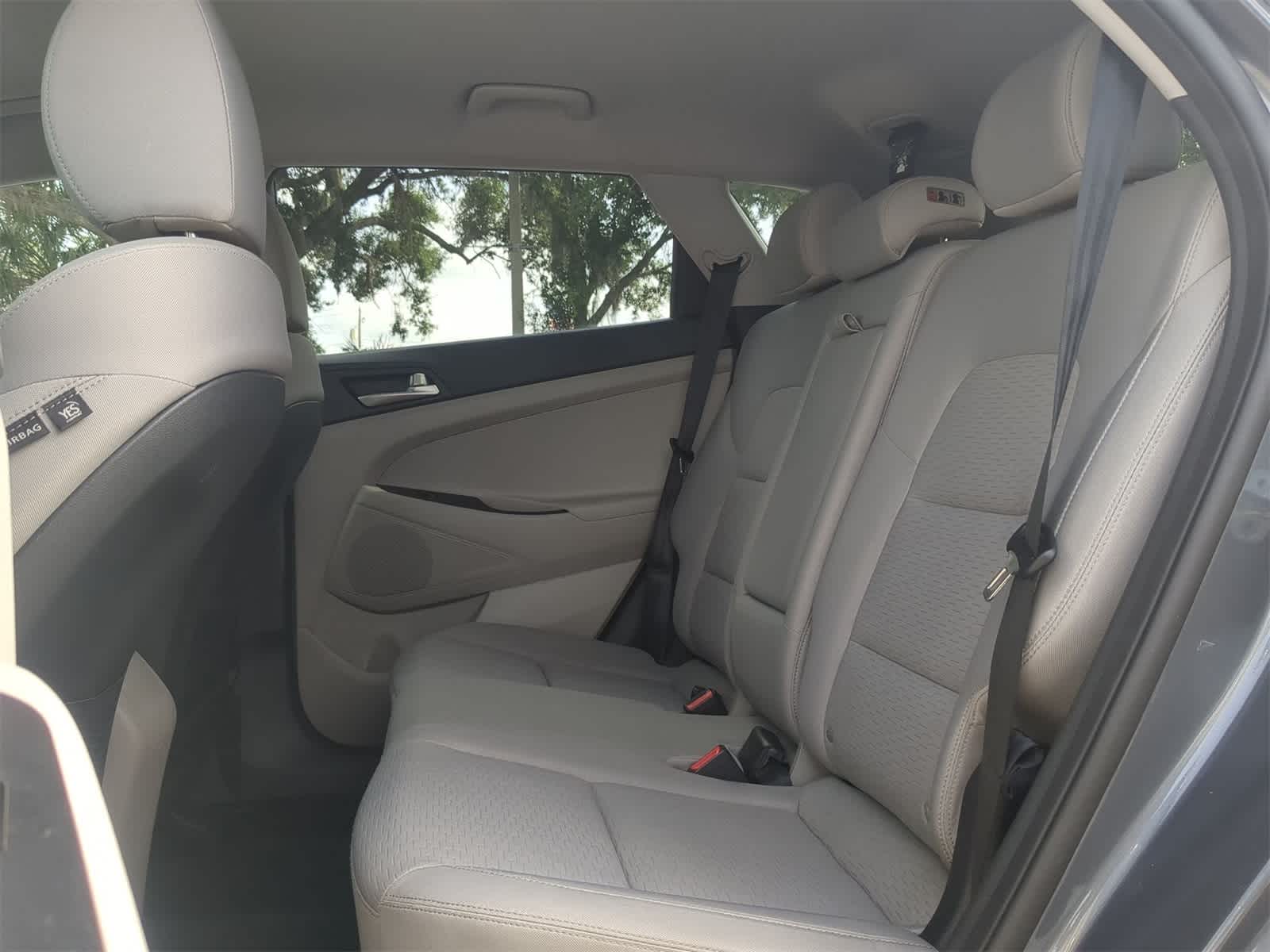 2019 Hyundai Tucson SE 13