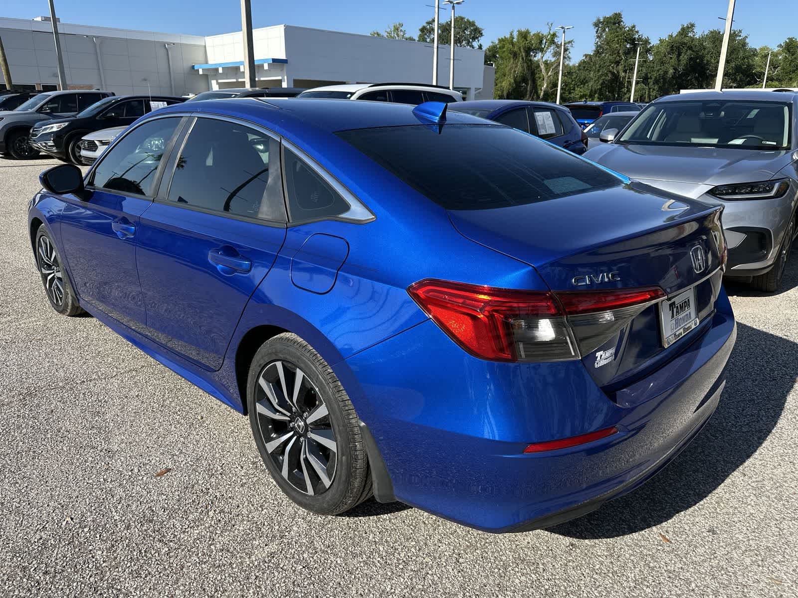 Thumbnail: 2023 Honda Civic - 6