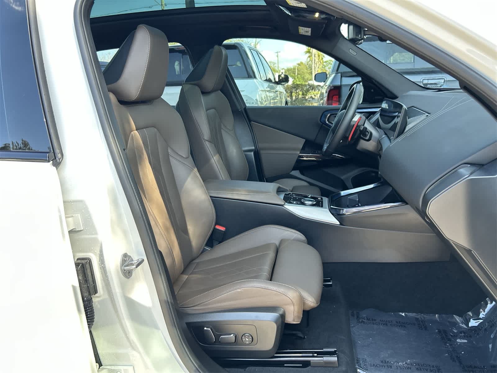 Thumbnail: 2025 BMW X3 - 14