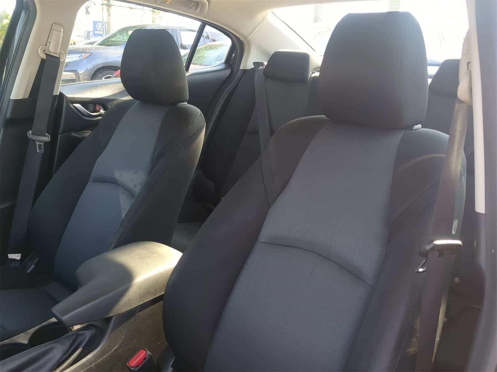 Thumbnail: 2016 Mazda Mazda3 - 9