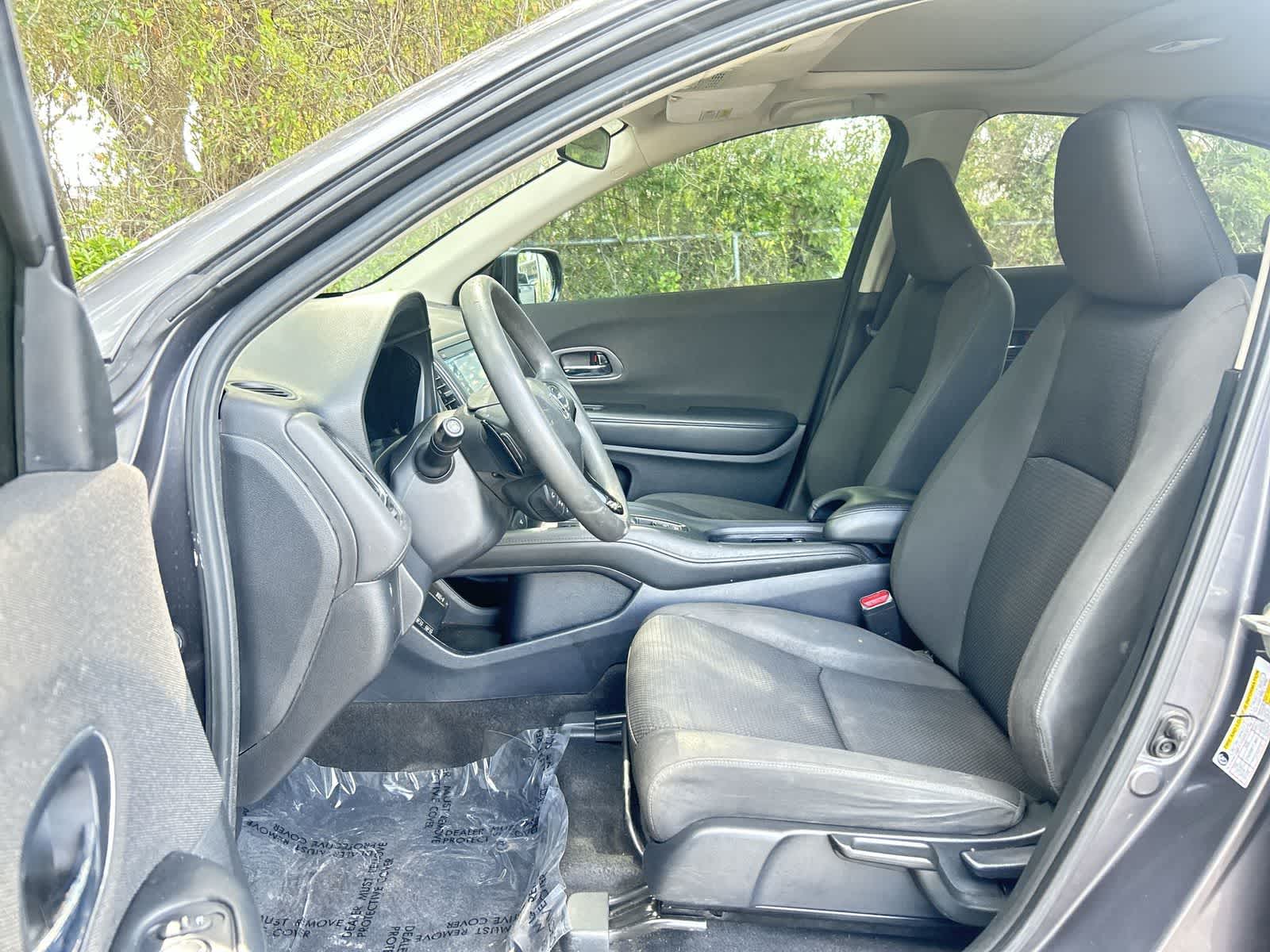 Thumbnail: 2019 Honda HR-V - 11