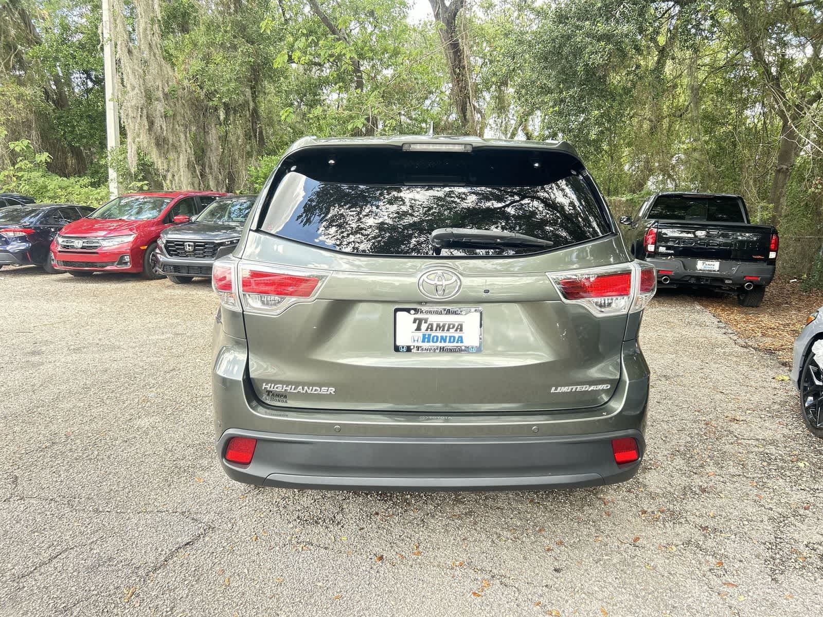 Thumbnail: 2014 Toyota Highlander - 7