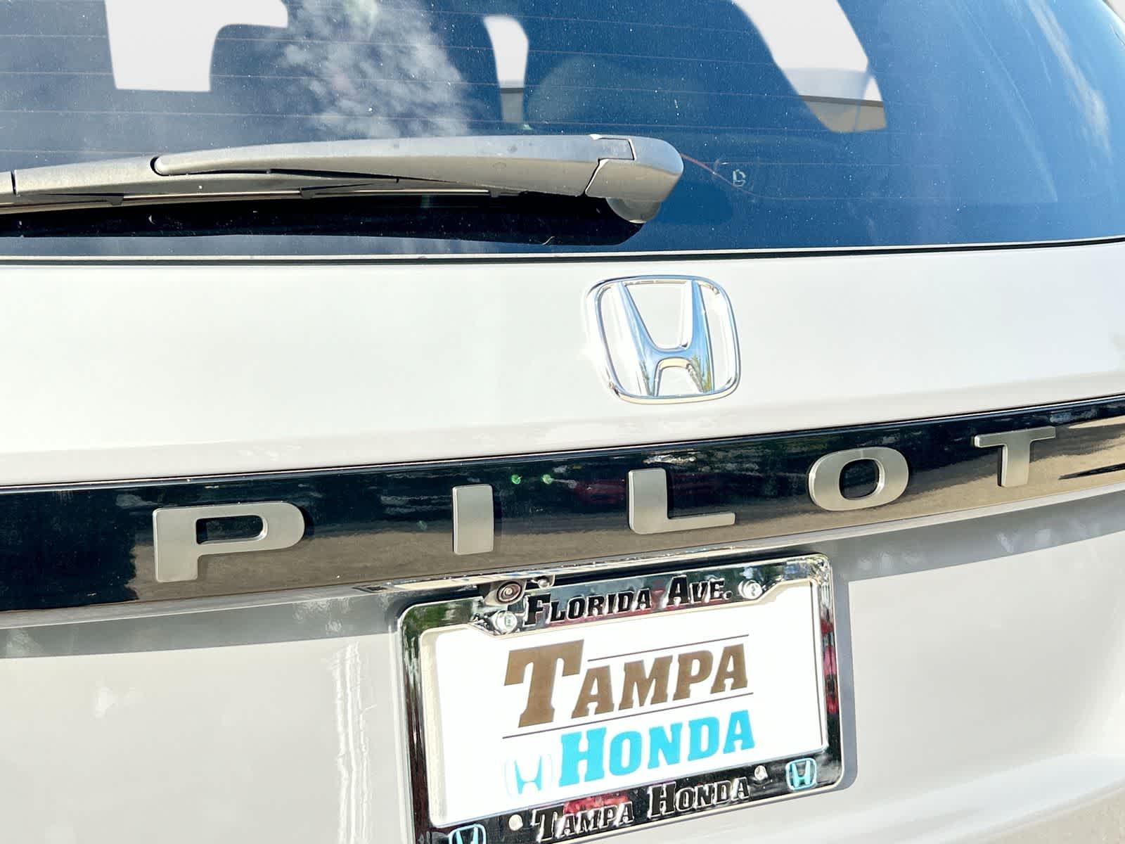Thumbnail: 2026 Honda Pilot - 8