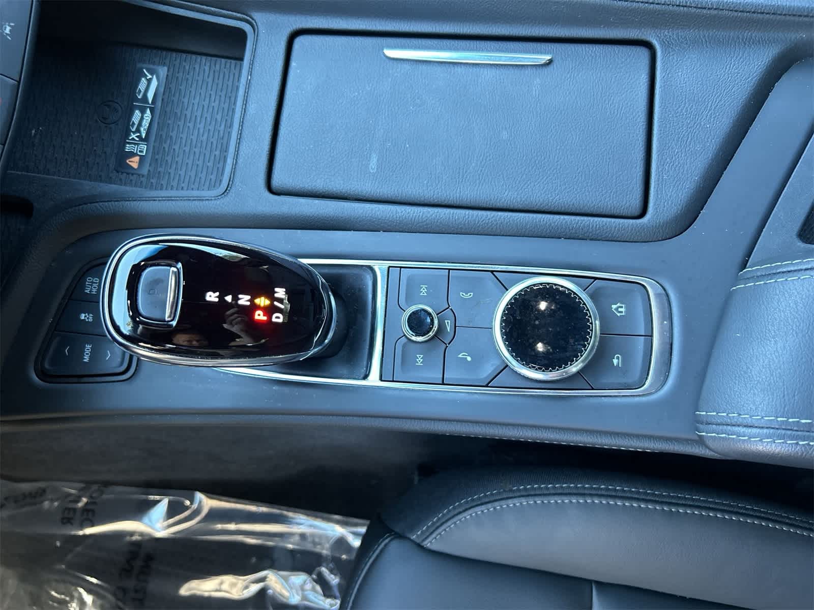 Thumbnail: 2024 Cadillac CT5 - 17