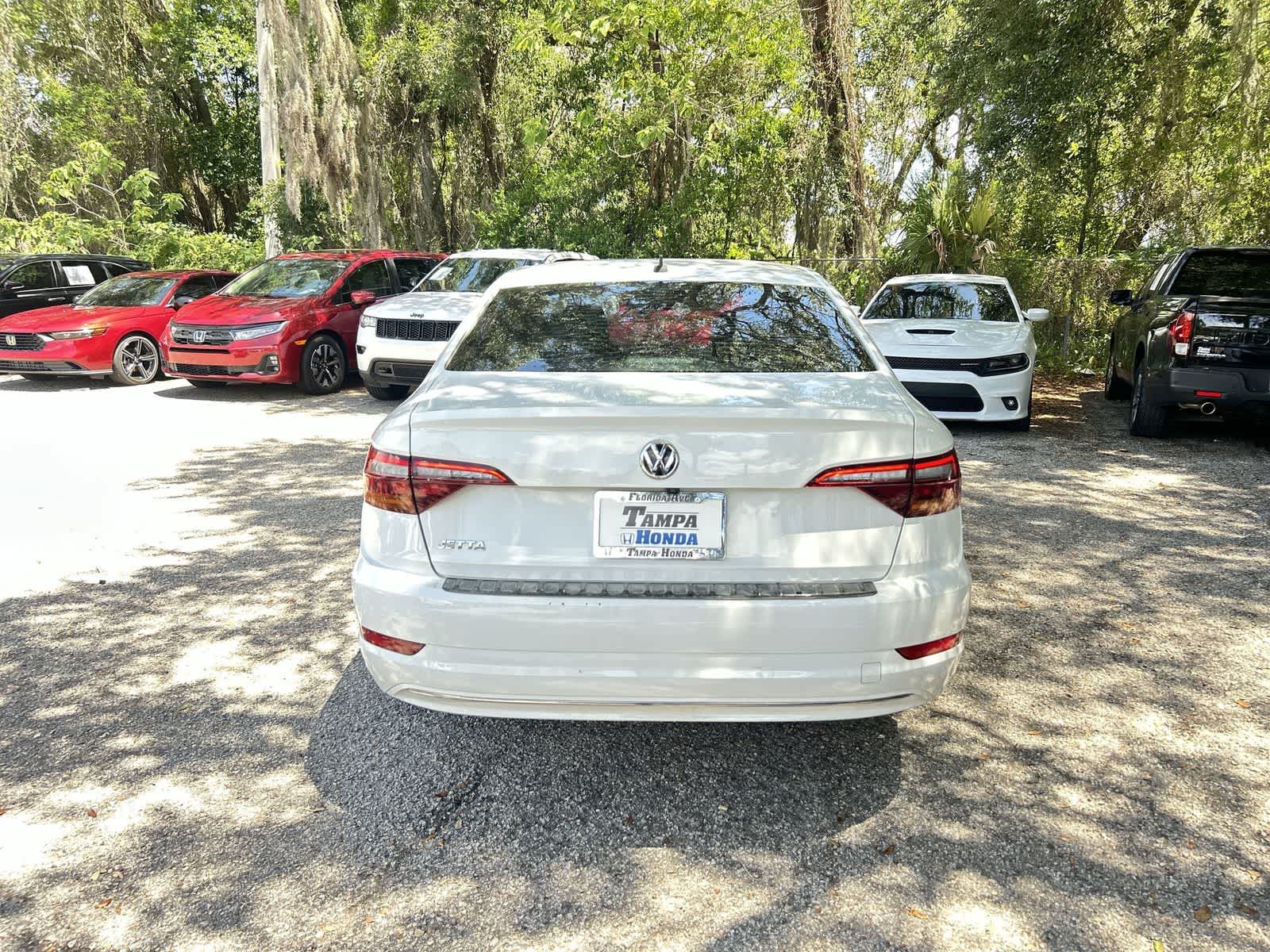 Thumbnail: 2019 Volkswagen Jetta - 7