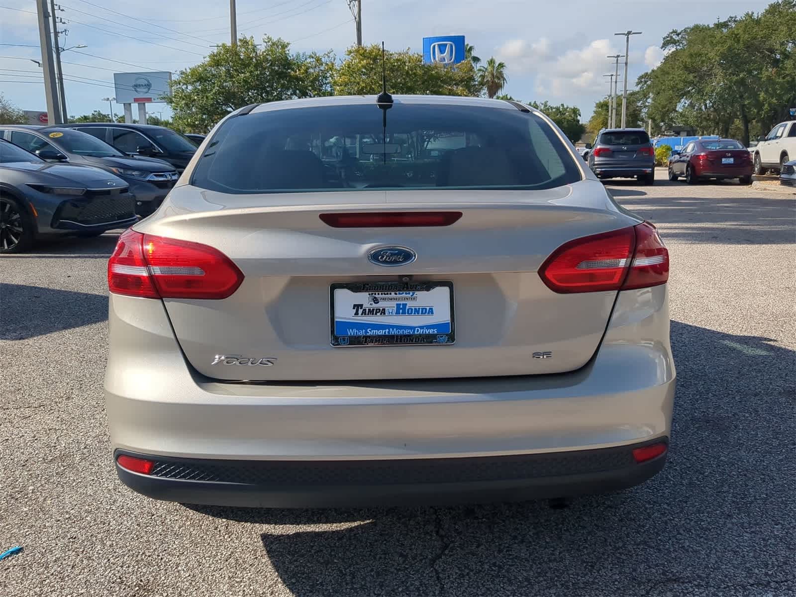 Thumbnail: 2017 Ford Focus - 5