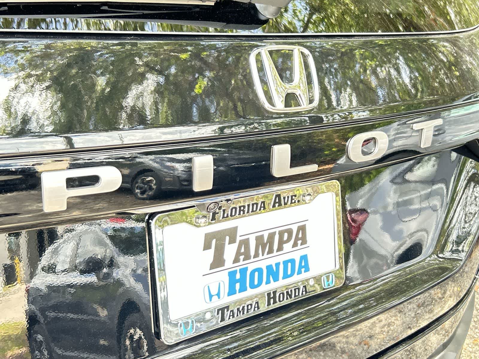 Thumbnail: 2026 Honda Pilot - 8