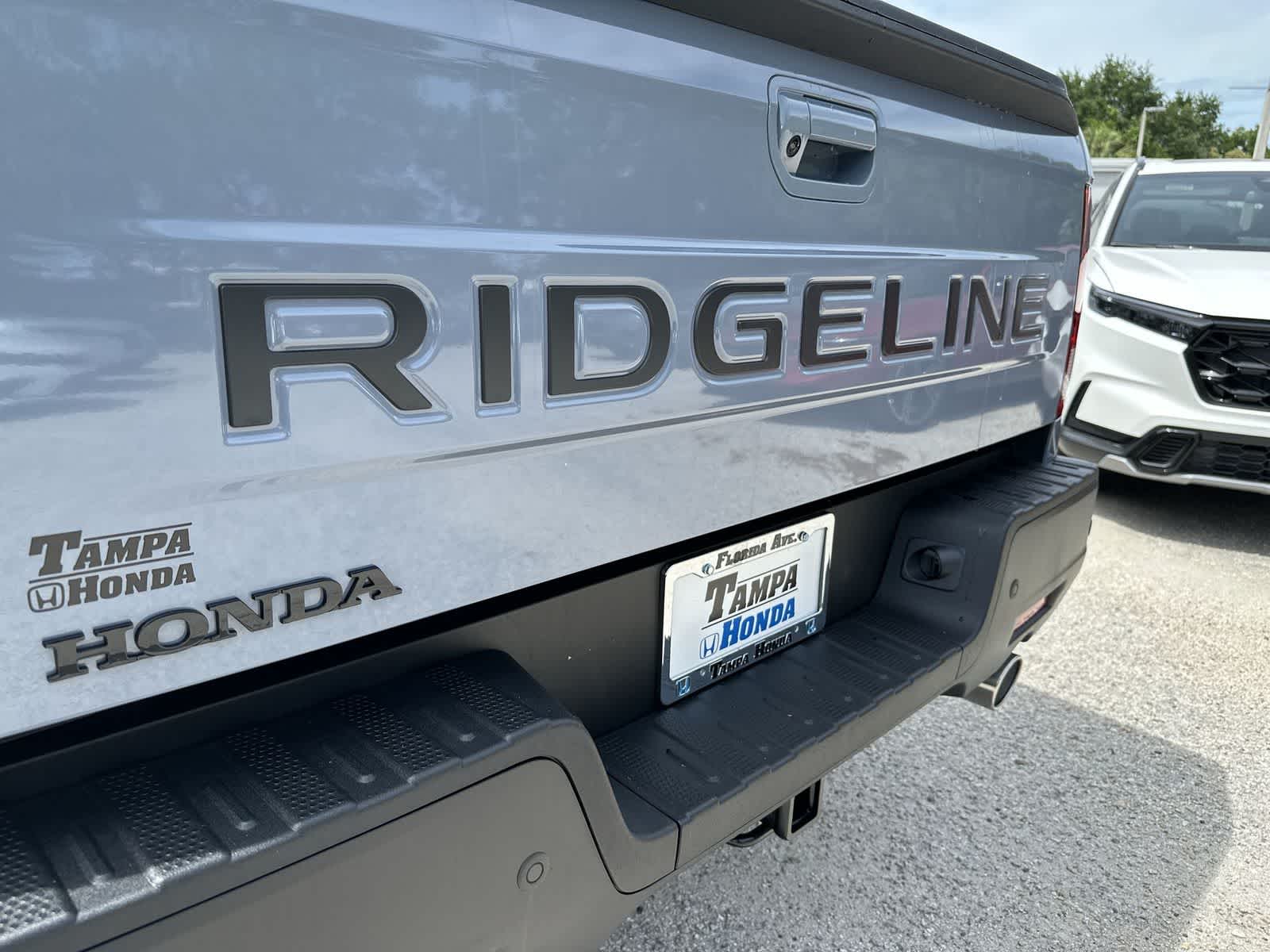 Thumbnail: 2026 Honda Ridgeline - 8