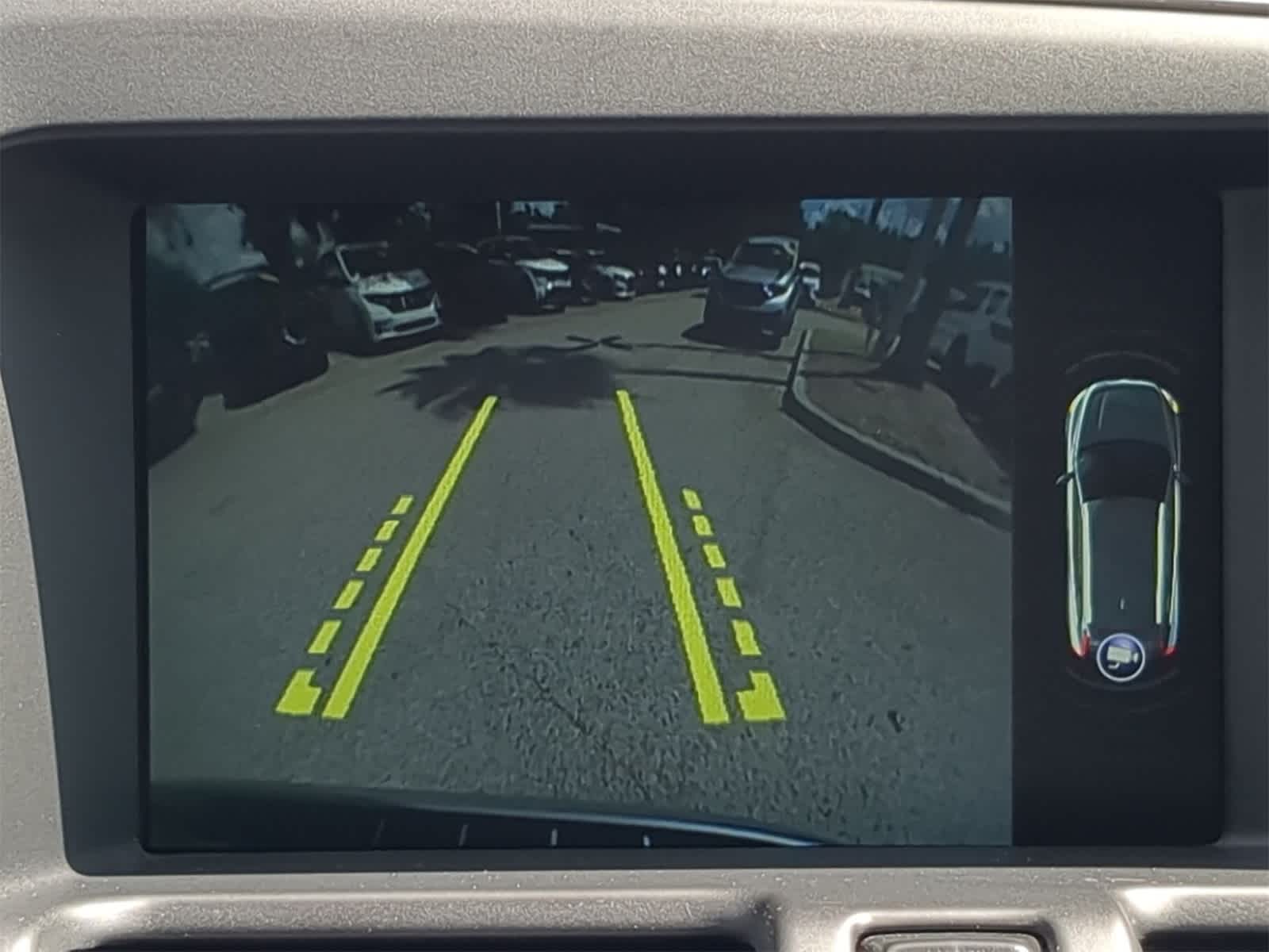 Thumbnail: 2016 Volvo XC60 - 20