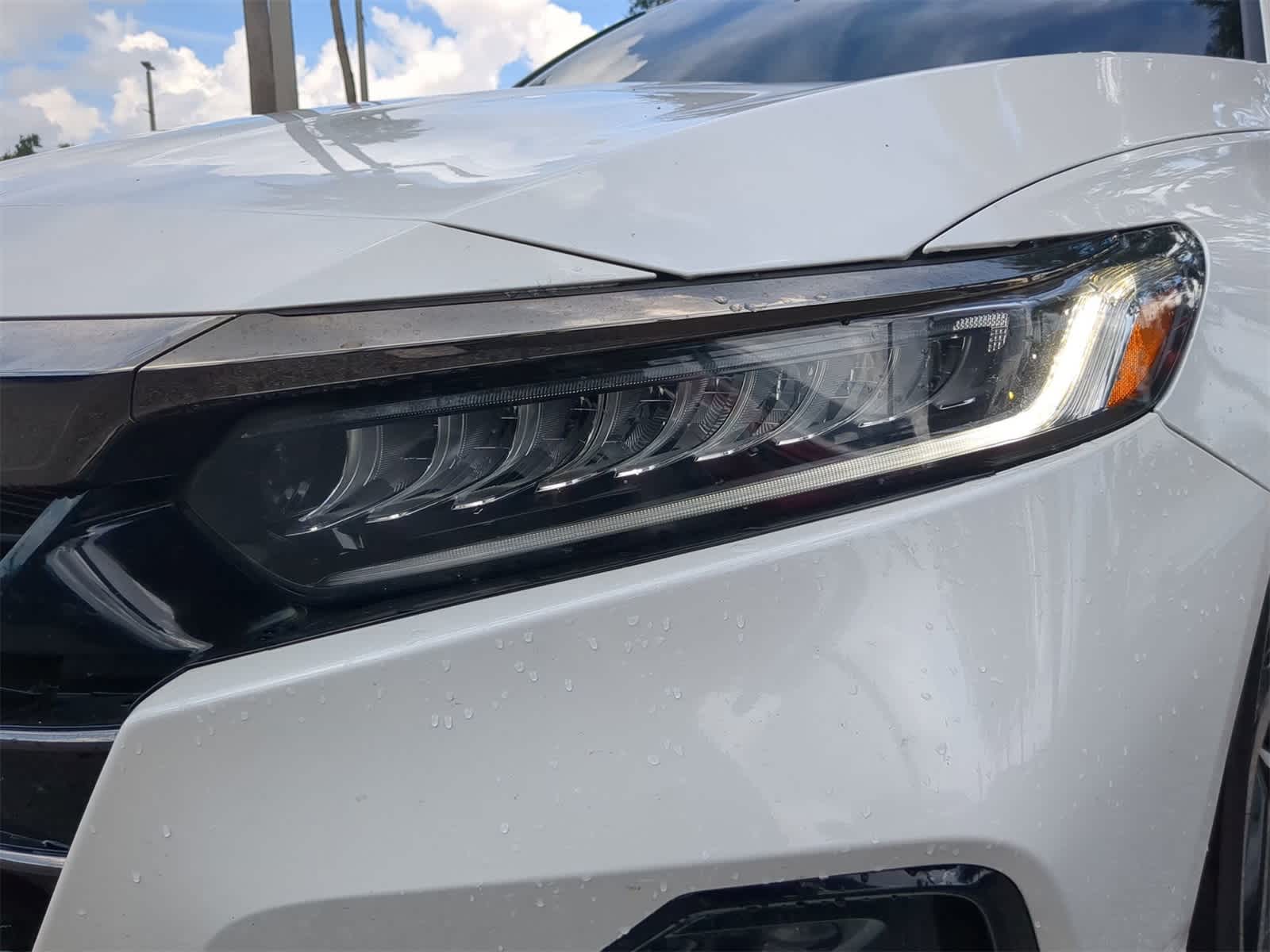 Thumbnail: 2022 Honda Accord - 10