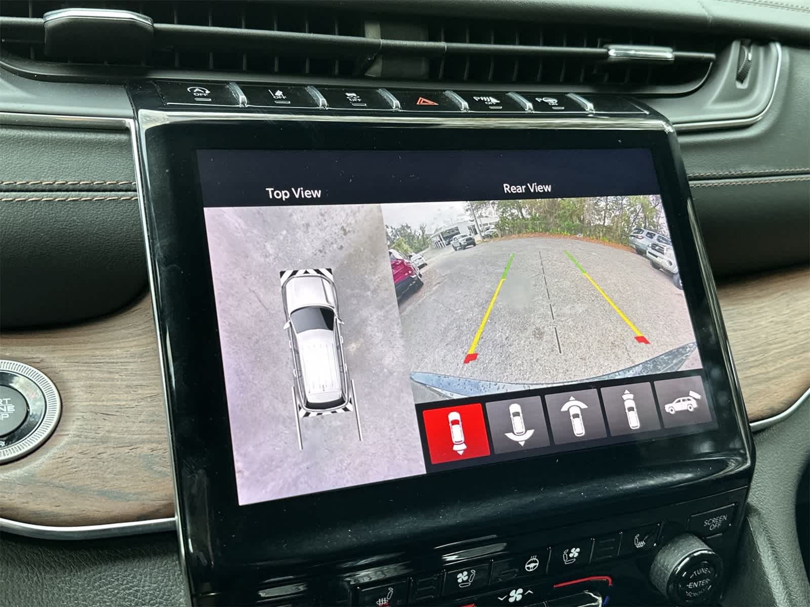 Thumbnail: 2023 Jeep Grand Cherokee - 21