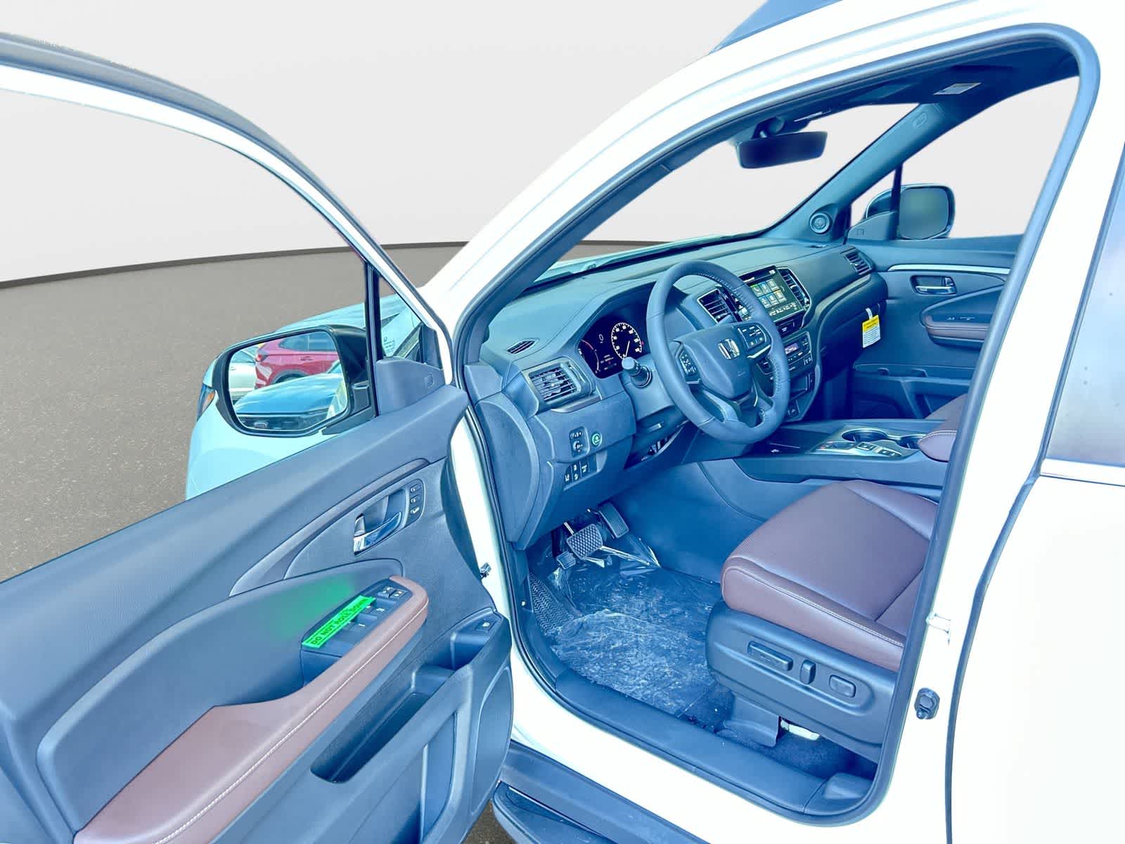 Thumbnail: 2026 Honda Ridgeline - 10
