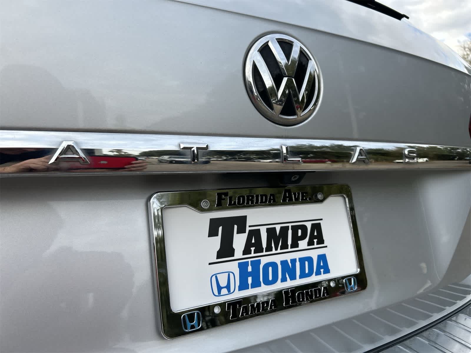 Thumbnail: 2018 Volkswagen Atlas - 7