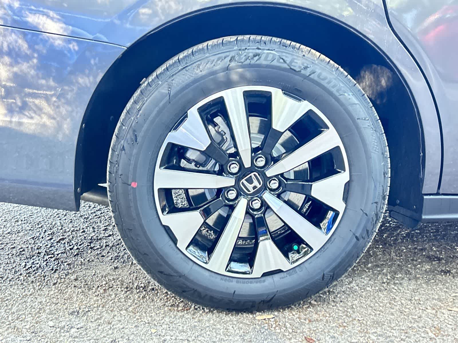 Thumbnail: 2026 Honda Odyssey - 5