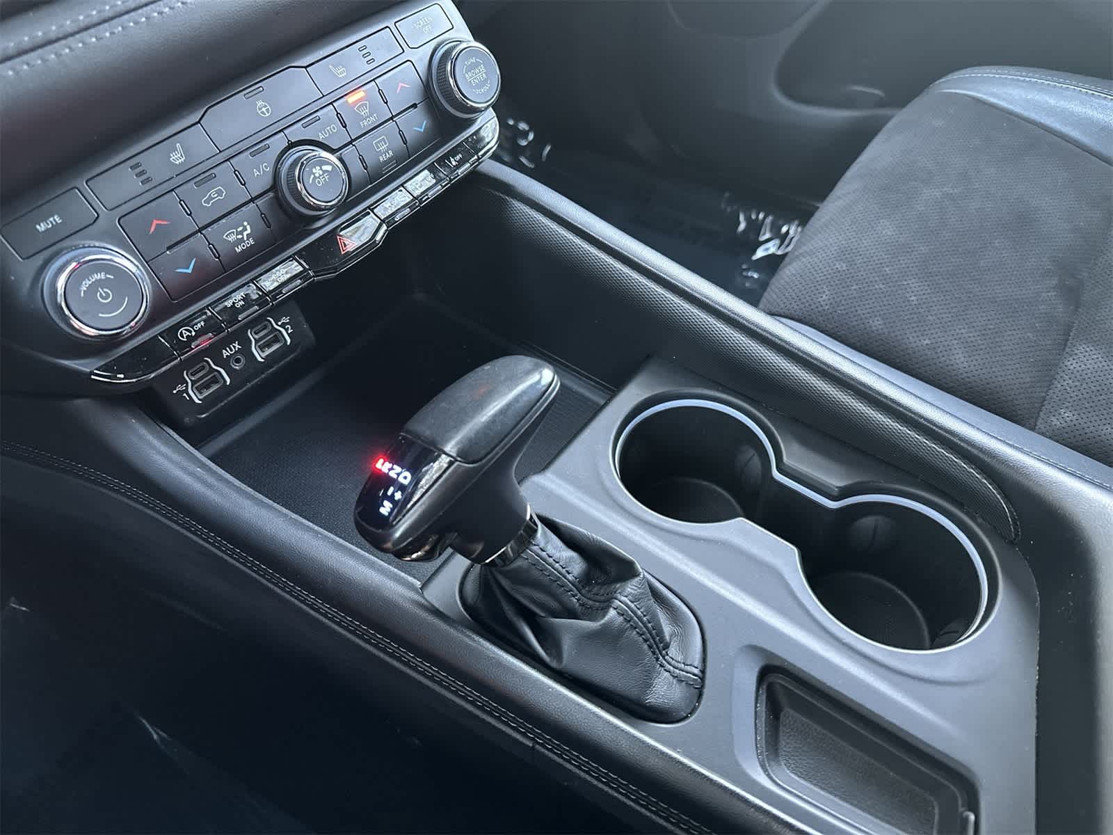 Thumbnail: 2022 Dodge Durango - 17