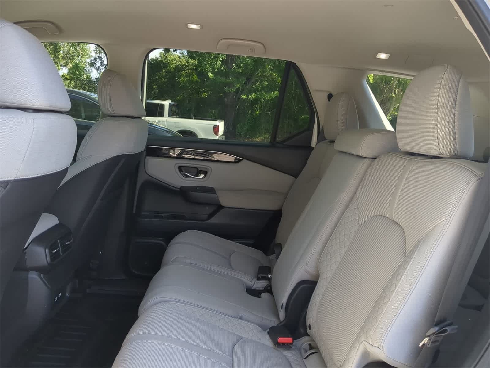 Thumbnail: 2023 Honda Pilot - 14