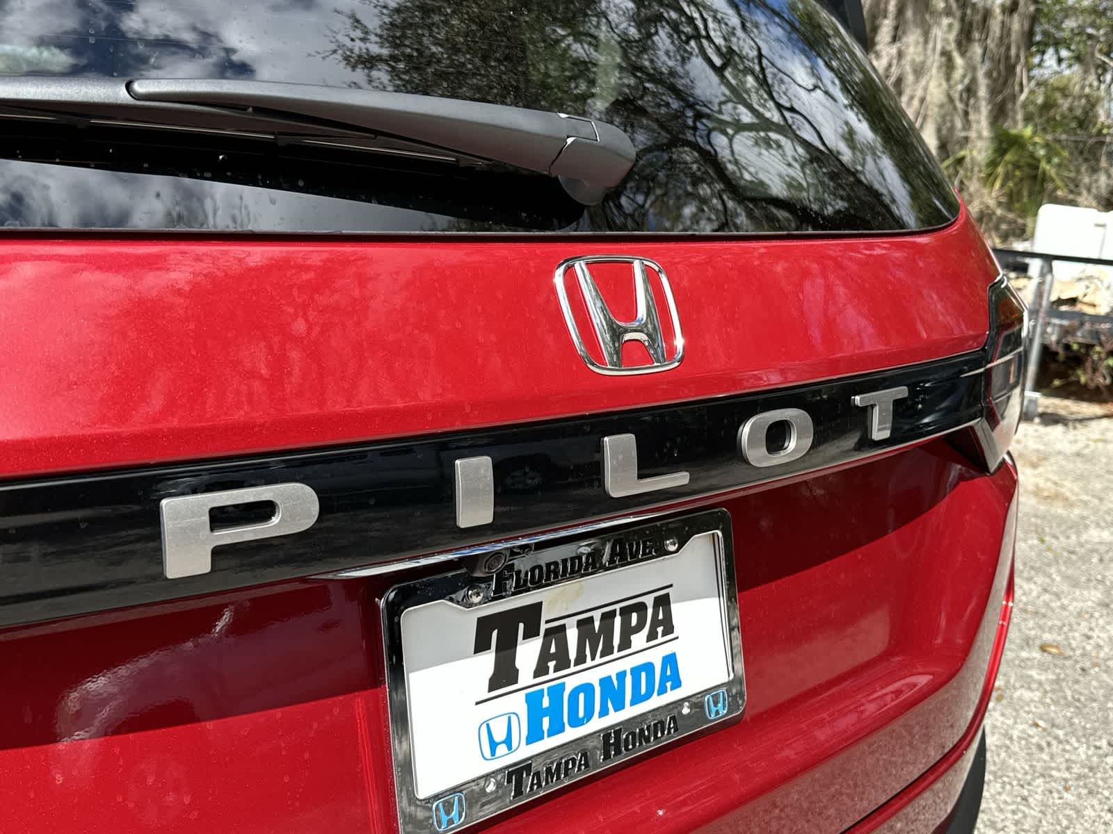 Thumbnail: 2026 Honda Pilot - 7
