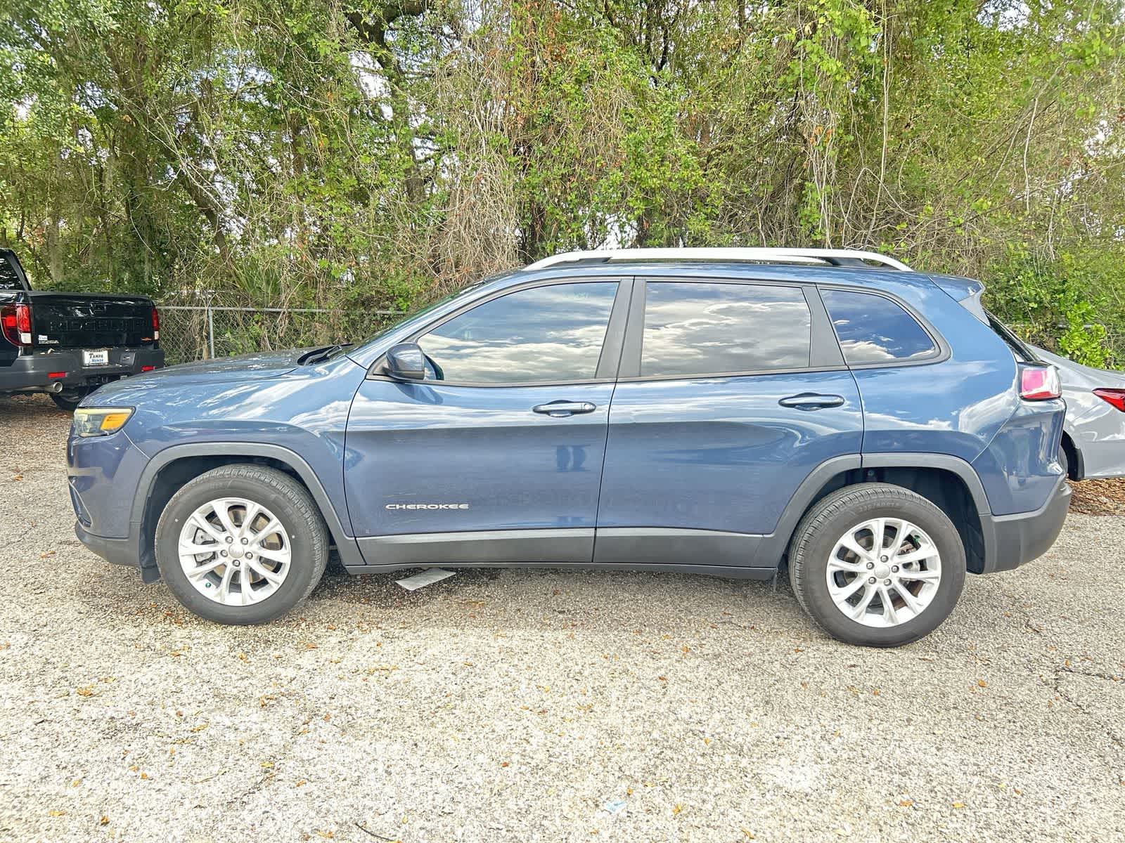 Thumbnail: 2021 Jeep Cherokee - 4