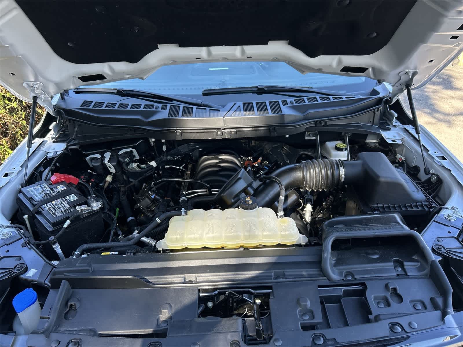 Thumbnail: 2025 Ford F-150 - 9