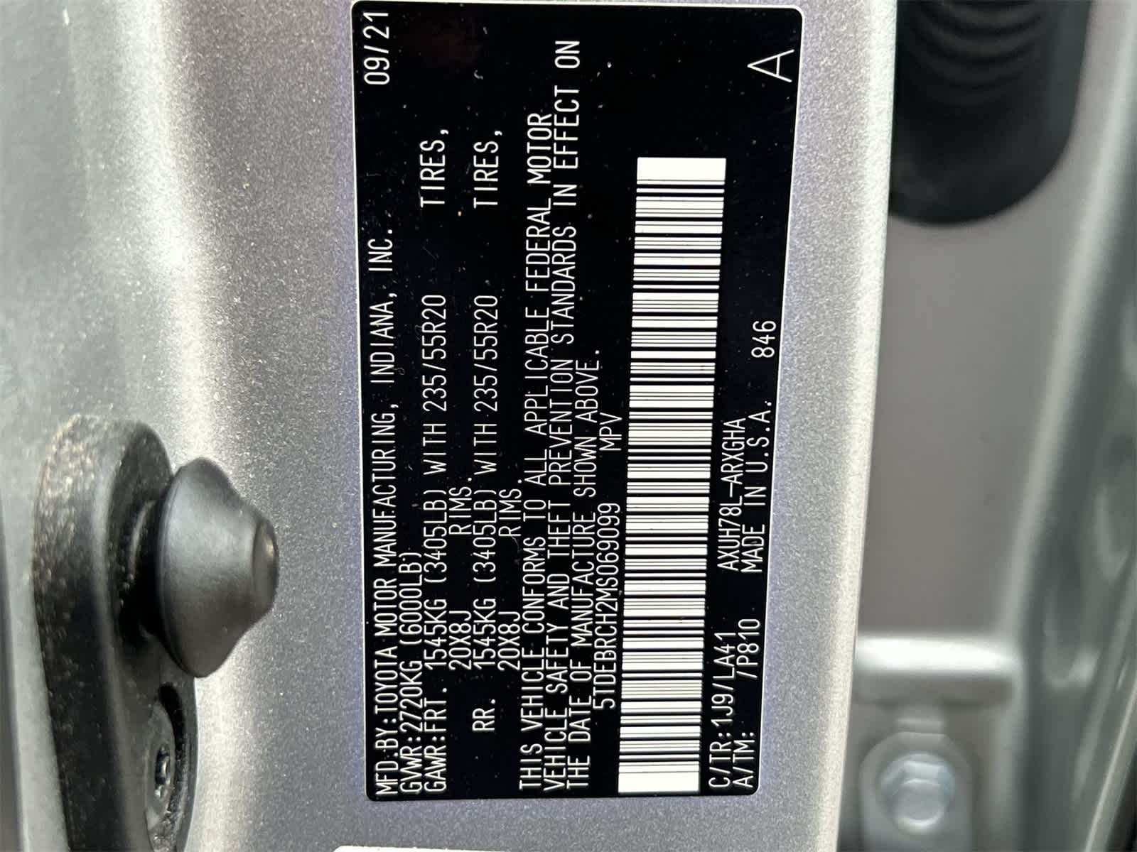 Thumbnail: 2021 Toyota Highlander - 21