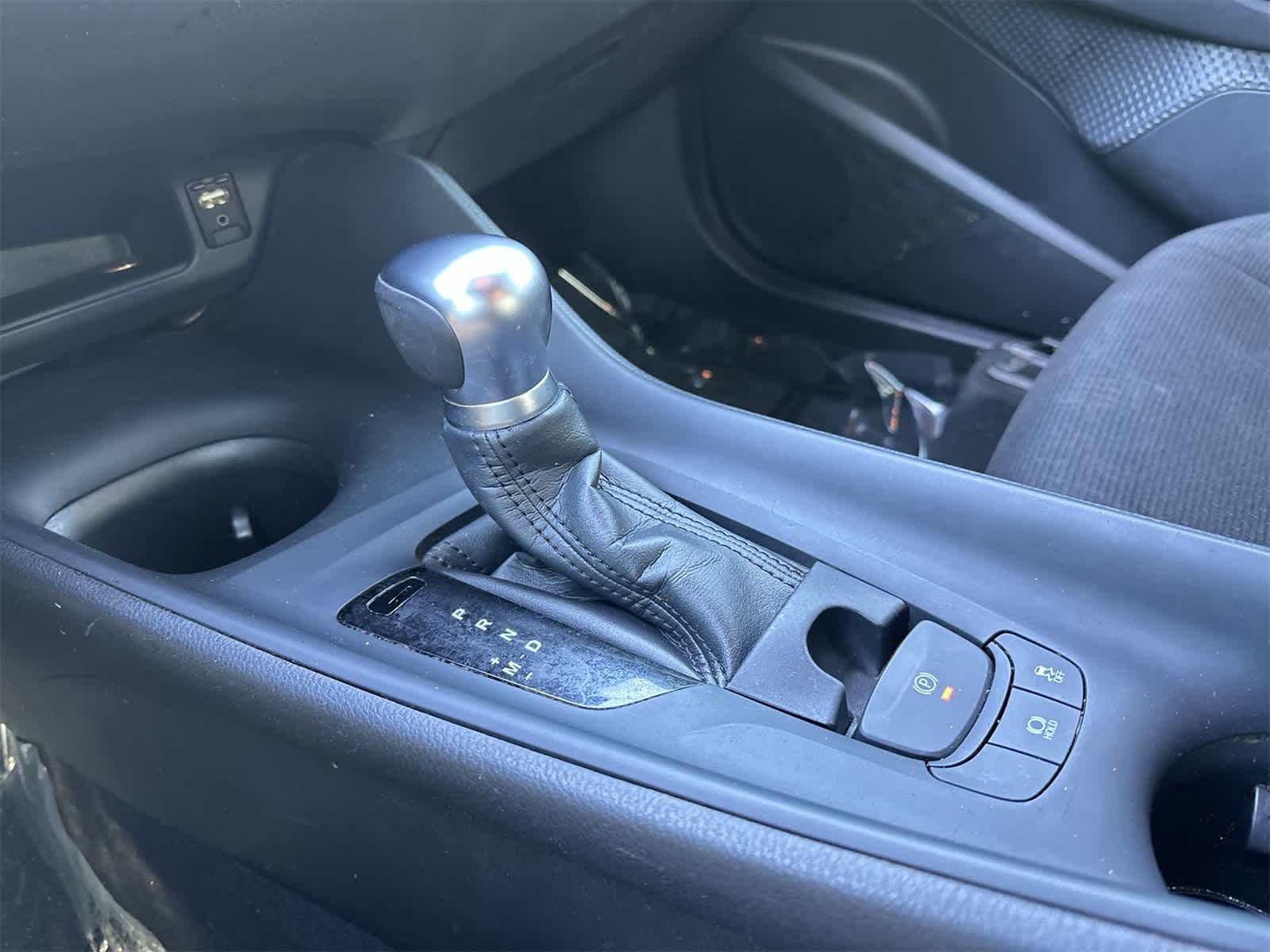 Thumbnail: 2018 Toyota C-HR - 15