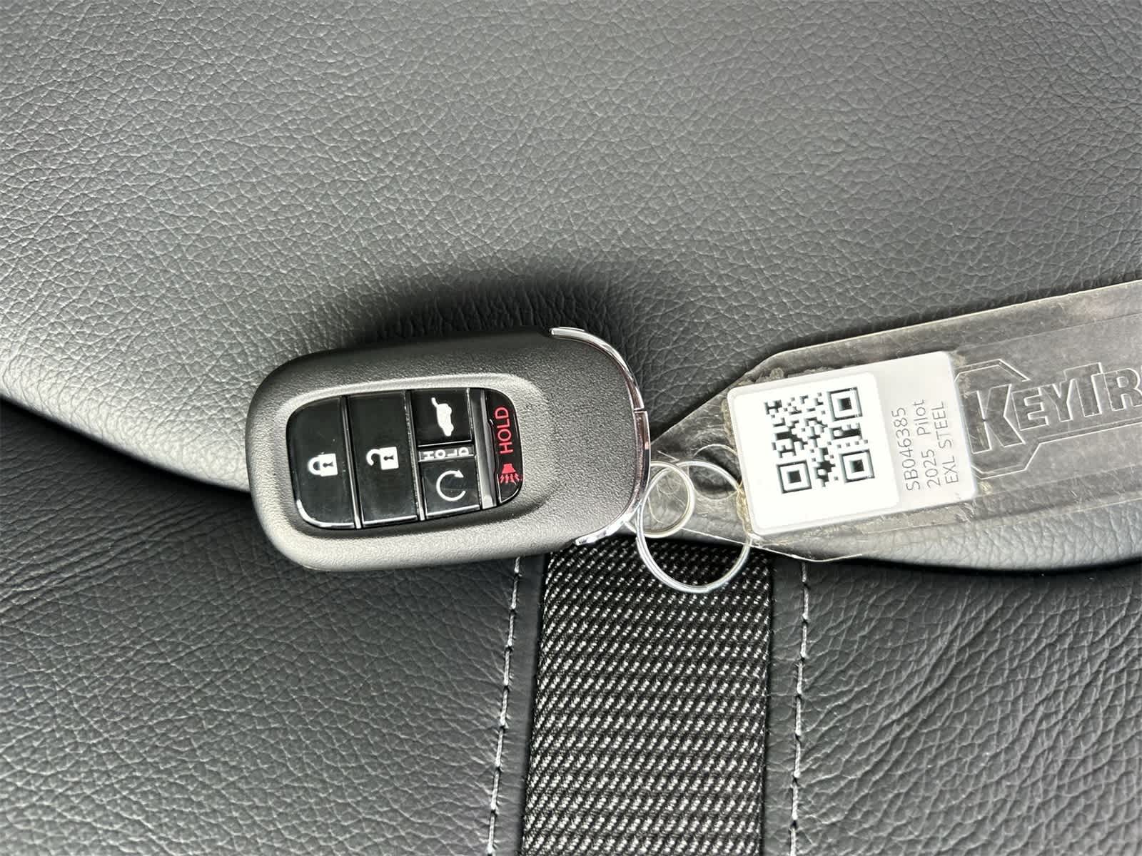 Thumbnail: 2025 Honda Pilot - 20