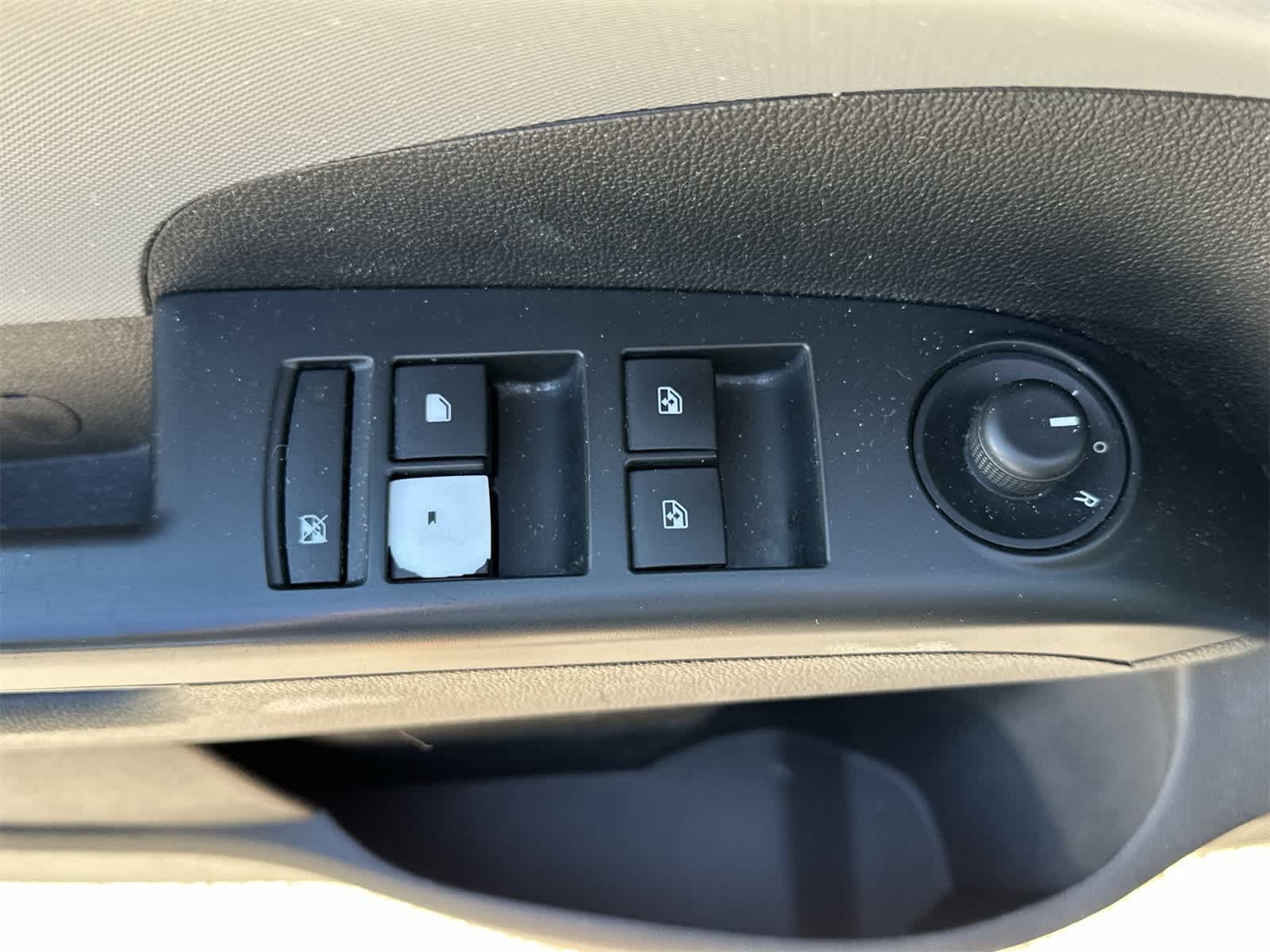 Thumbnail: 2017 Chevrolet Sonic - 7