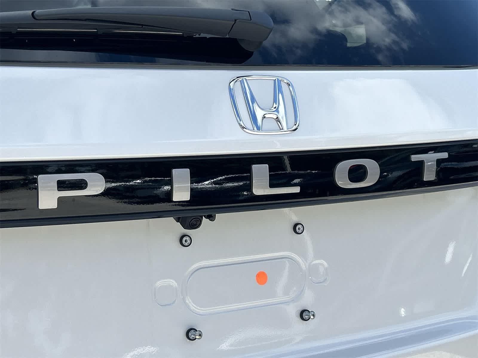 Thumbnail: 2026 Honda Pilot - 7