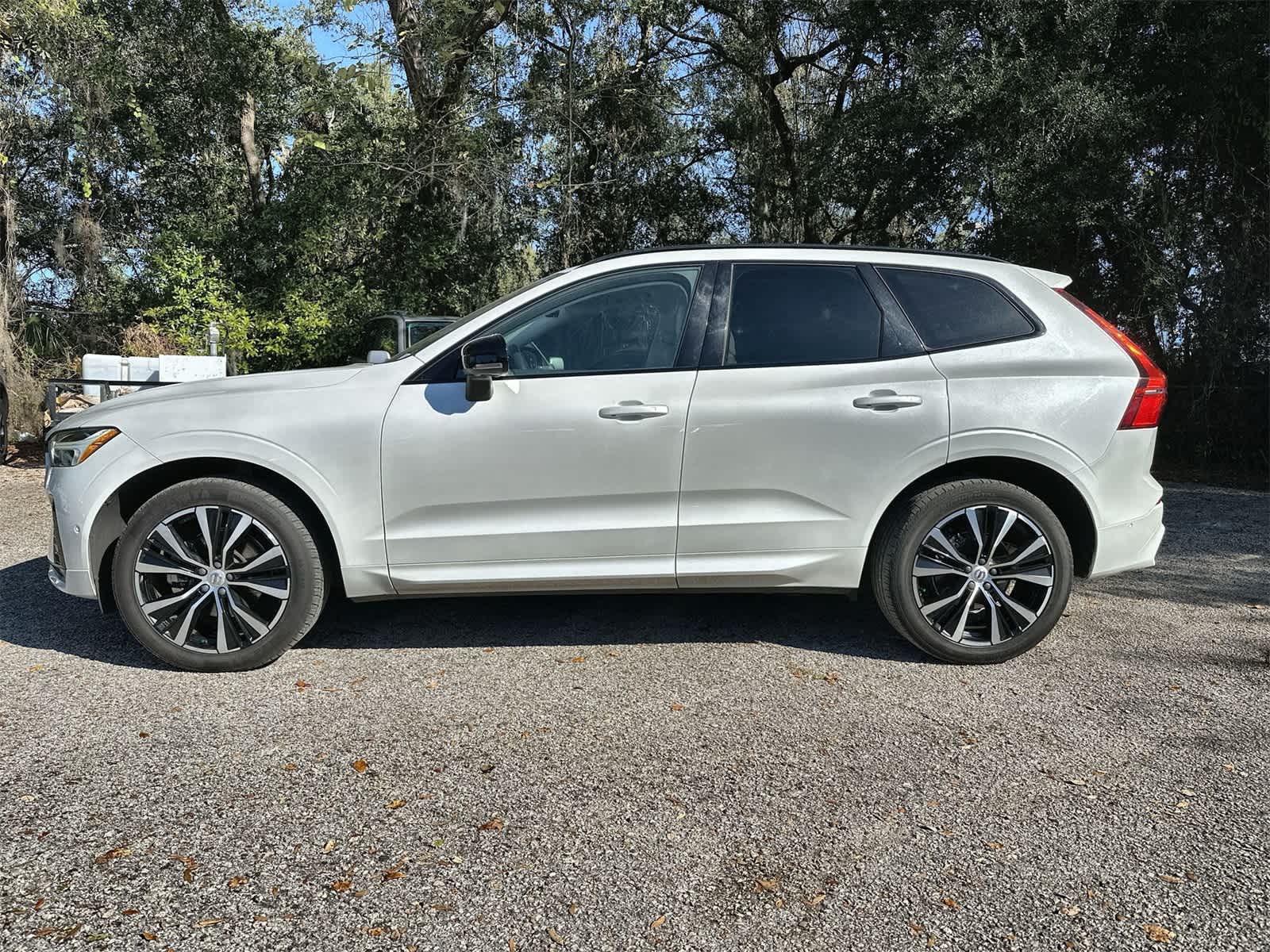 Thumbnail: 2024 Volvo XC60 - 3