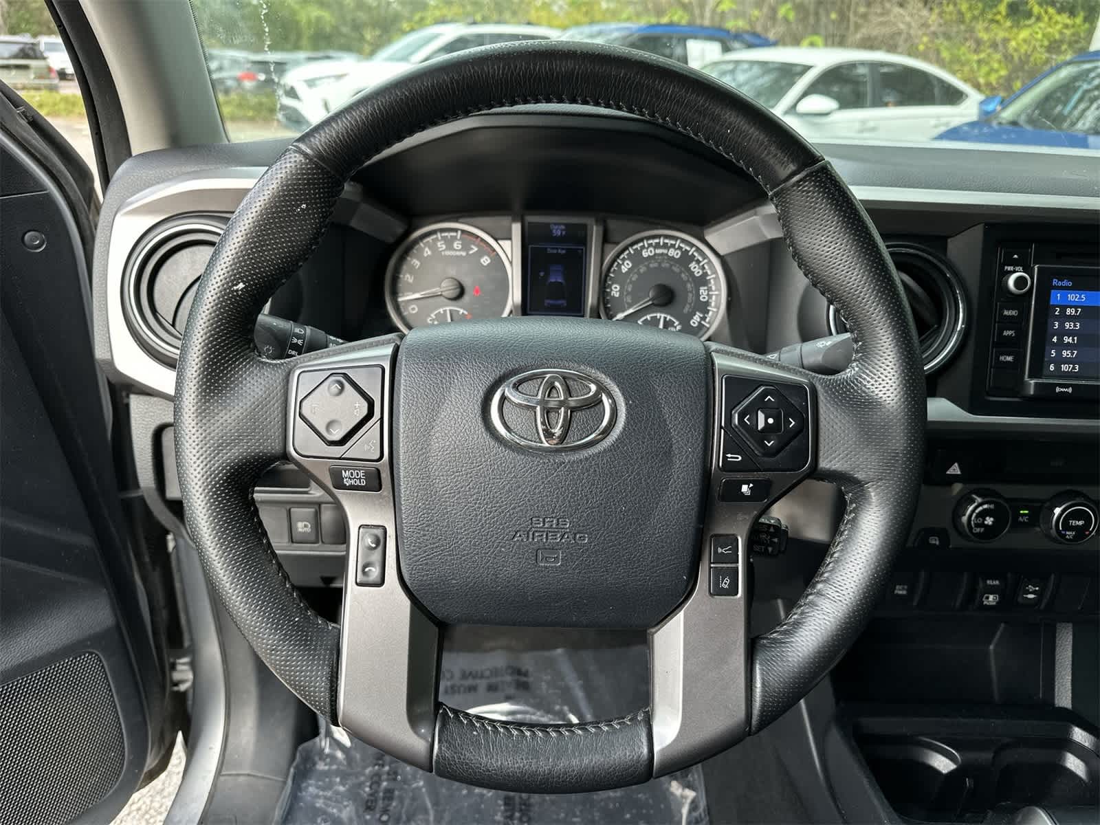 Thumbnail: 2018 Toyota Tacoma - 15