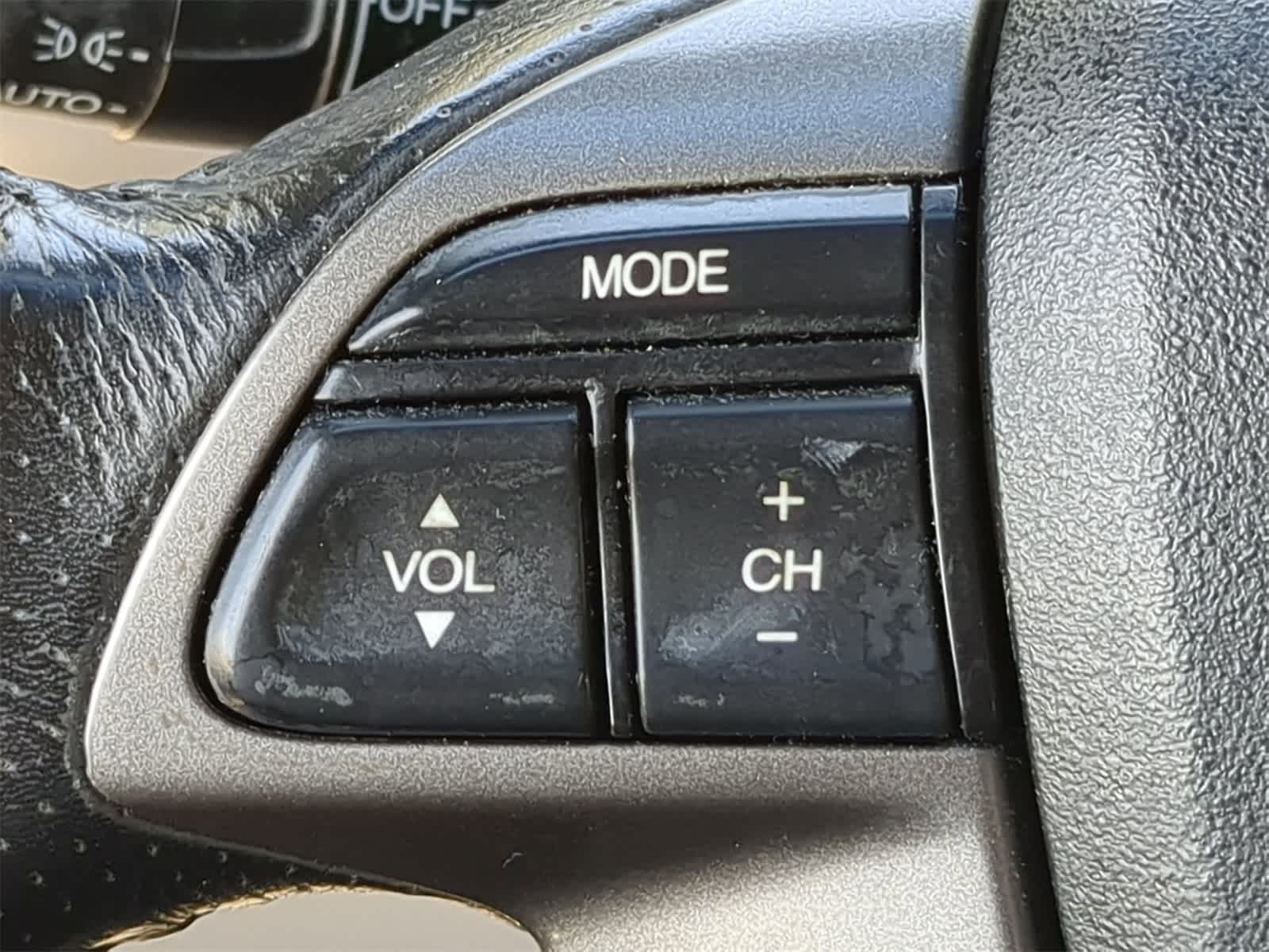 Thumbnail: 2011 Honda Pilot - 24